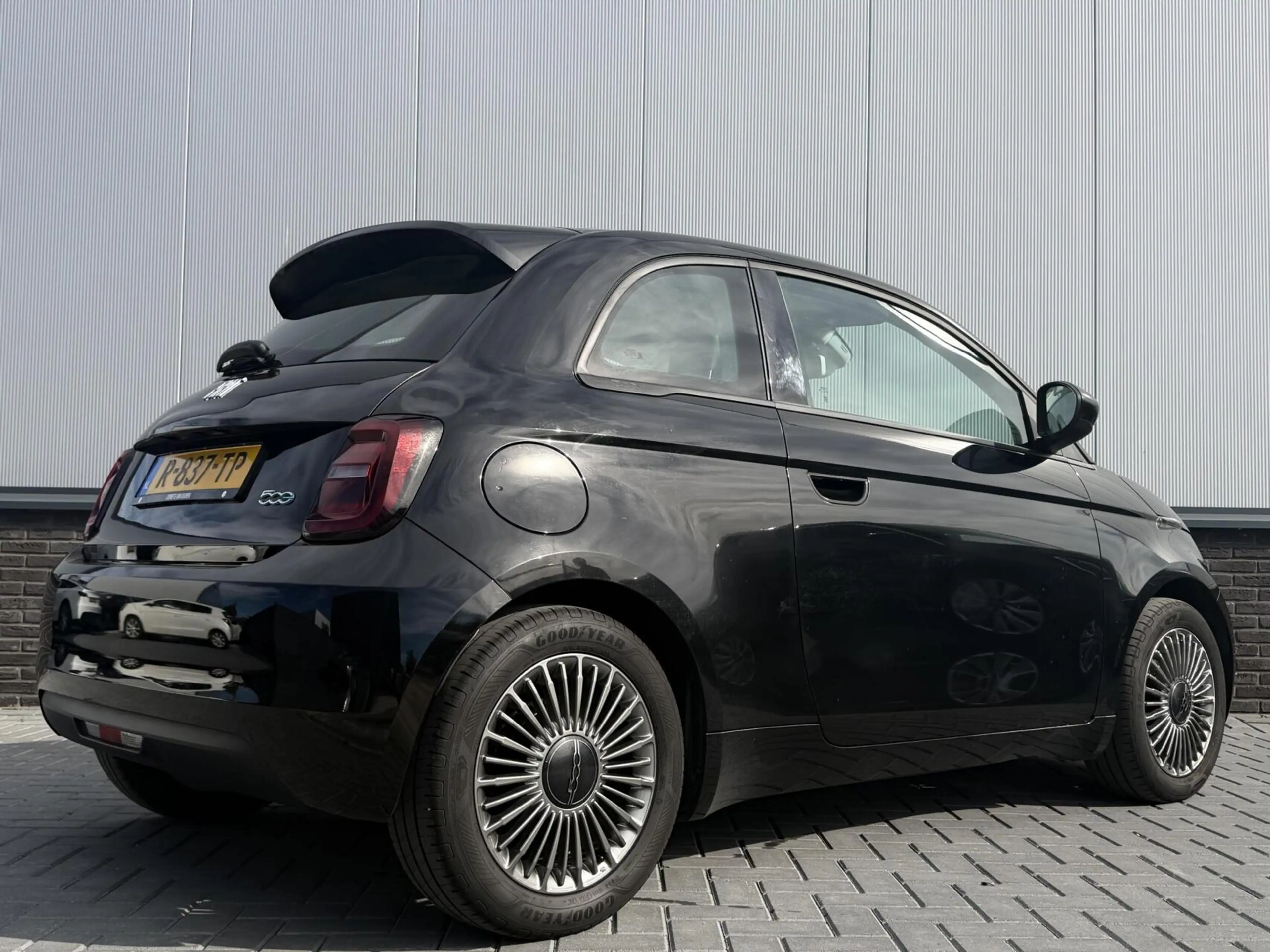 Fiat 500 Icon 42 kWh — photo 8