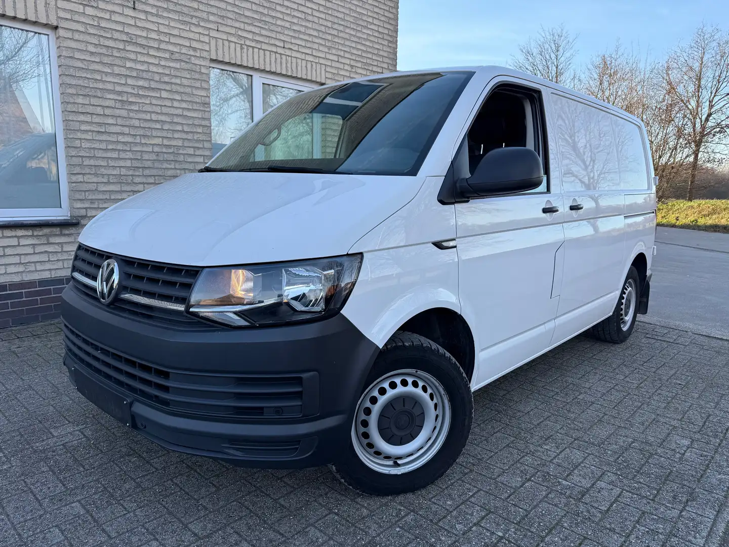 Volkswagen T6 Transporter T6 Transporter 2.0 tdi l.Vrachtwagen Blanc - 1