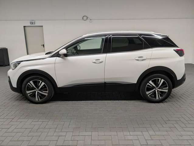 Peugeot 3008 Active Carplay/SHZ/PDC/Tempom./18"LM