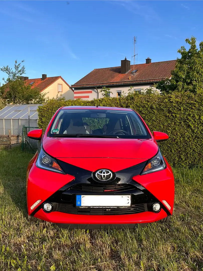 Toyota Aygo 8 fach bereift 2. Hand Klima Rückfahrkamera - 2