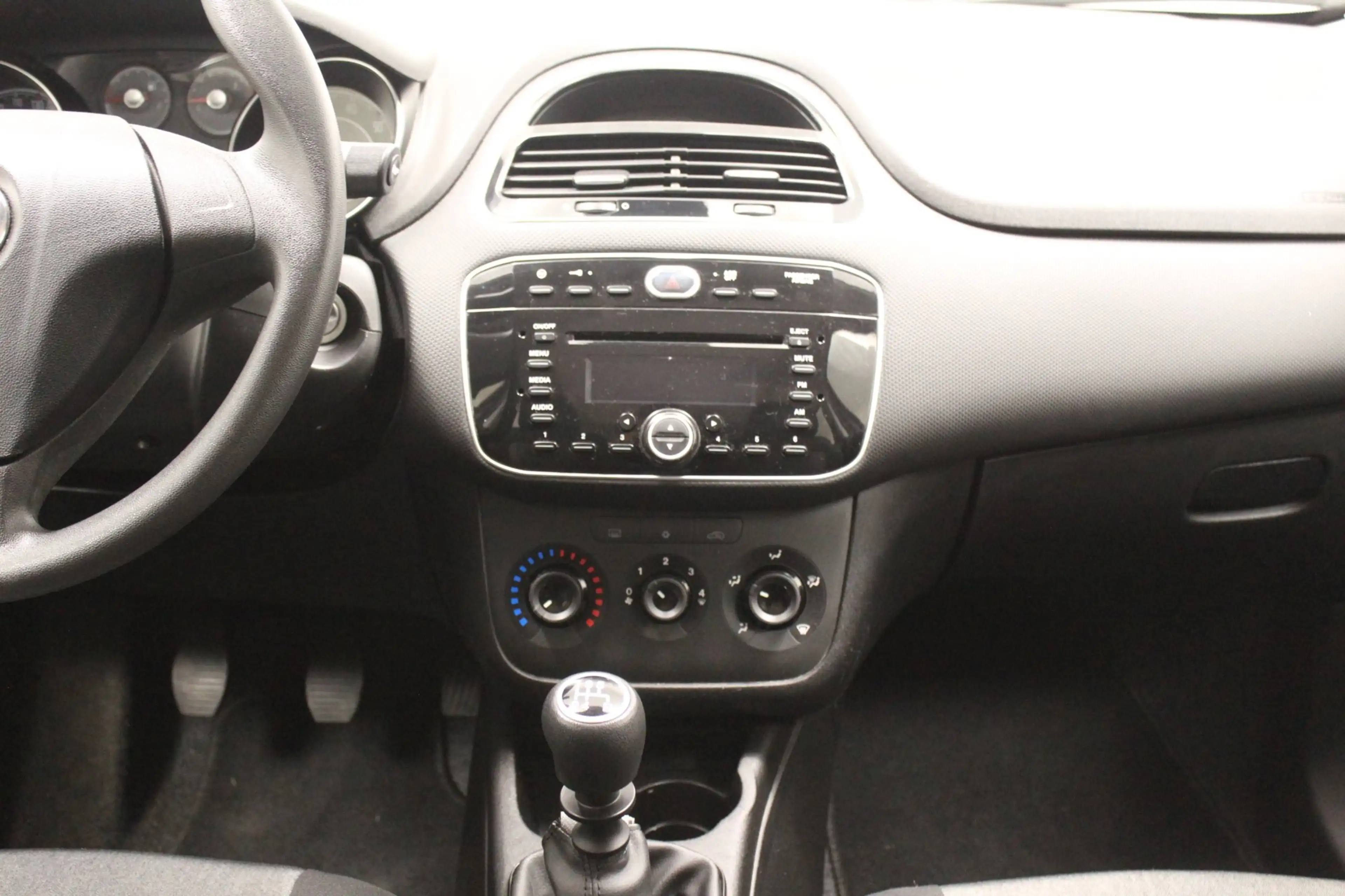 Fiat Punto Evo 1.2 Street | Airco | 5-deurs | Elektrische ramen | — photo 13