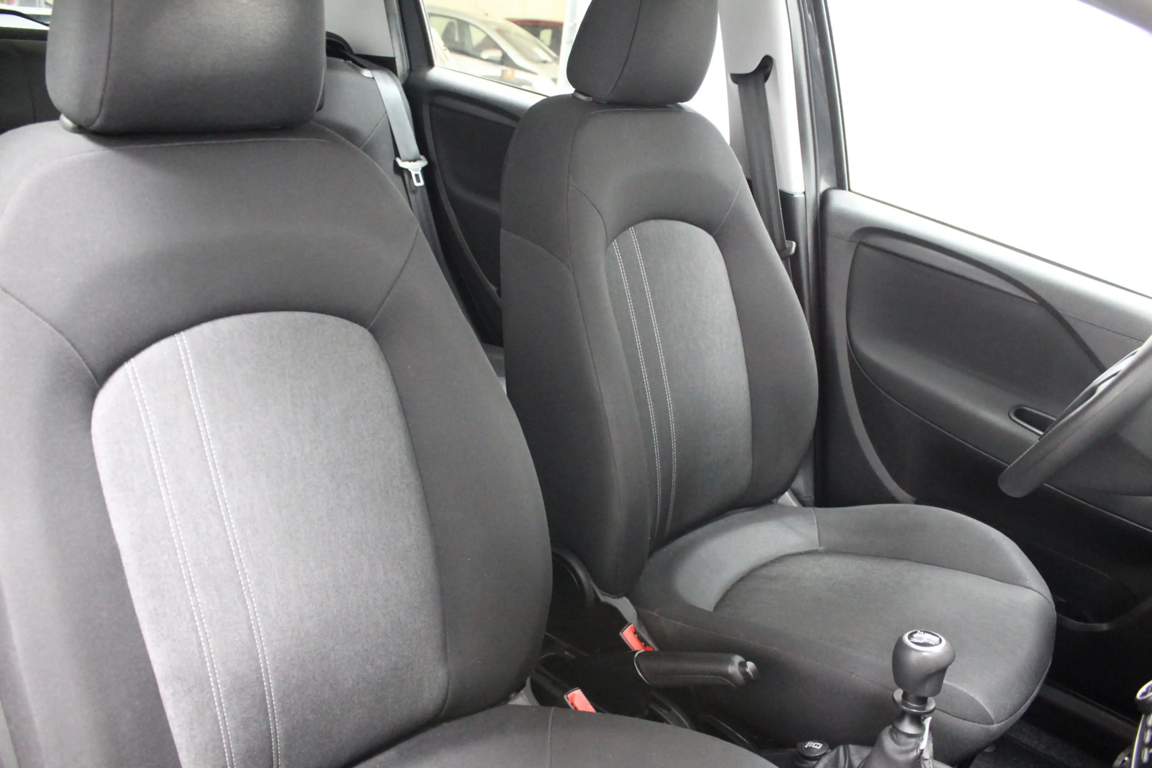 Fiat Punto Evo 1.2 Street | Airco | 5-deurs | Elektrische ramen | — photo 14