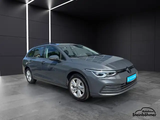 Volkswagen Golf view 10