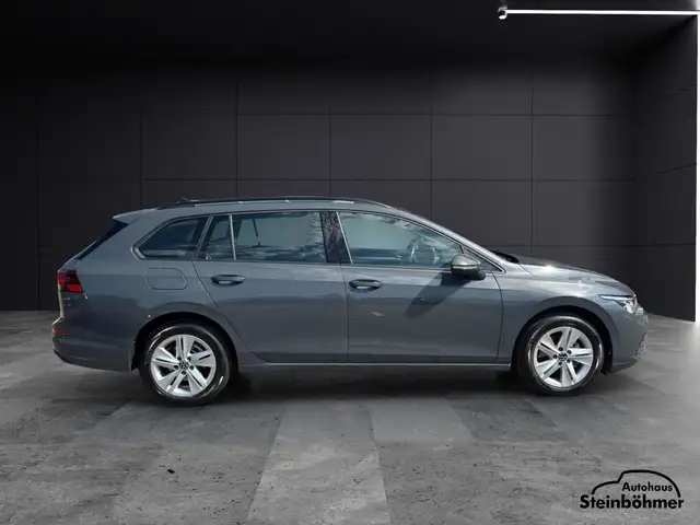 Volkswagen Golf view 9