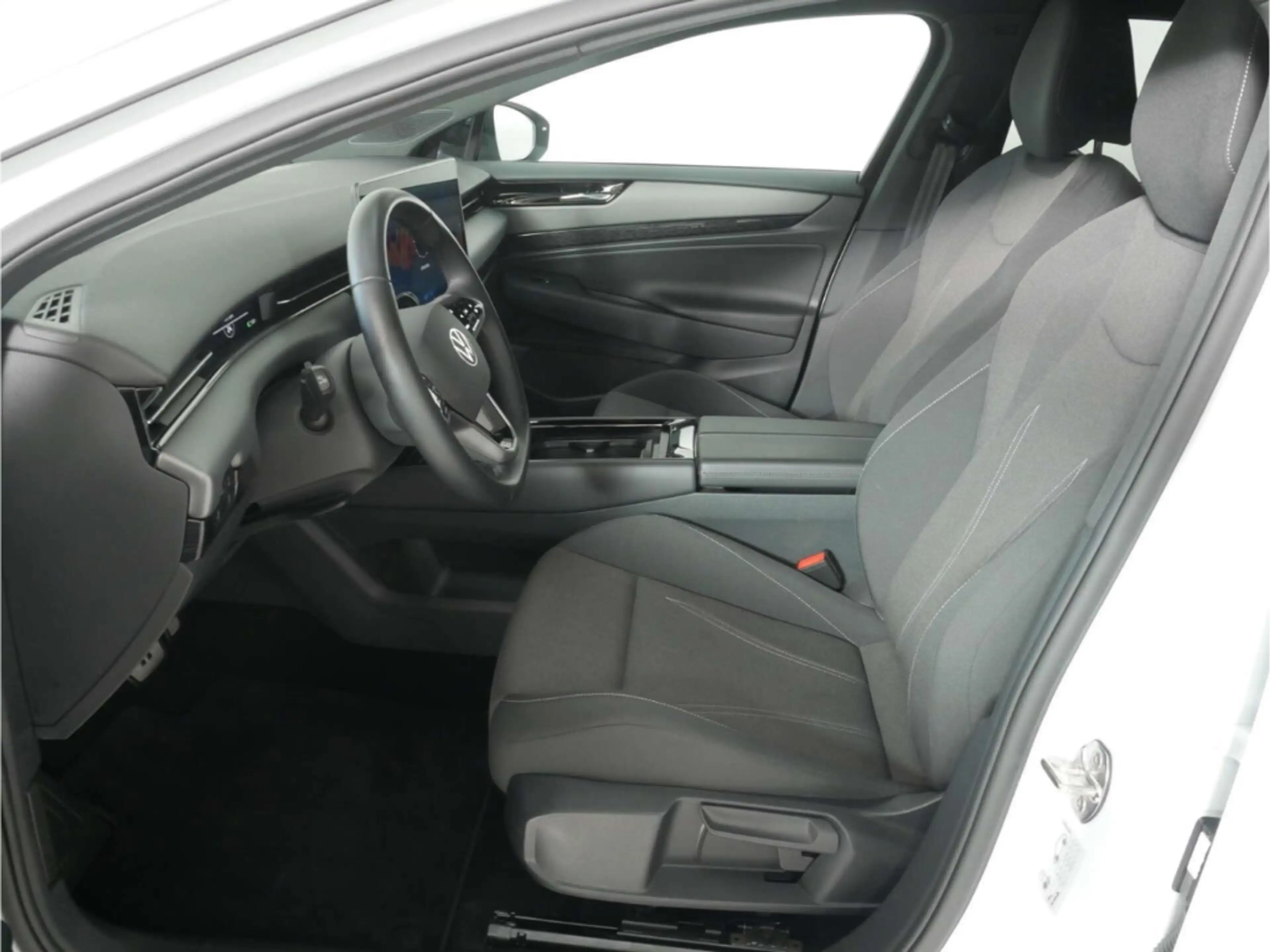 Volkswagen ID.7 Tourer Pro 77 kWh — photo 13