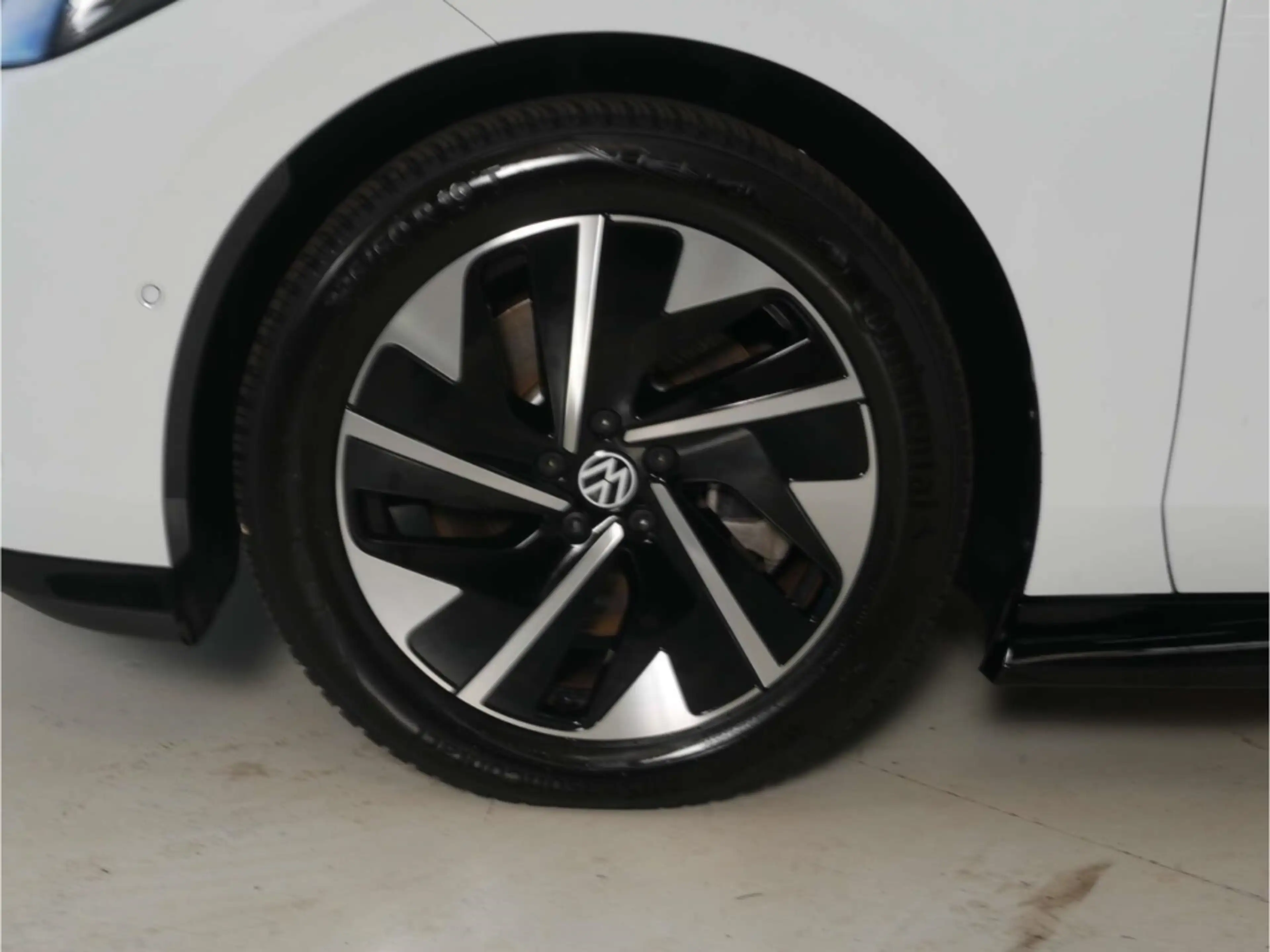 Volkswagen ID.7 Tourer Pro 77 kWh — photo 10