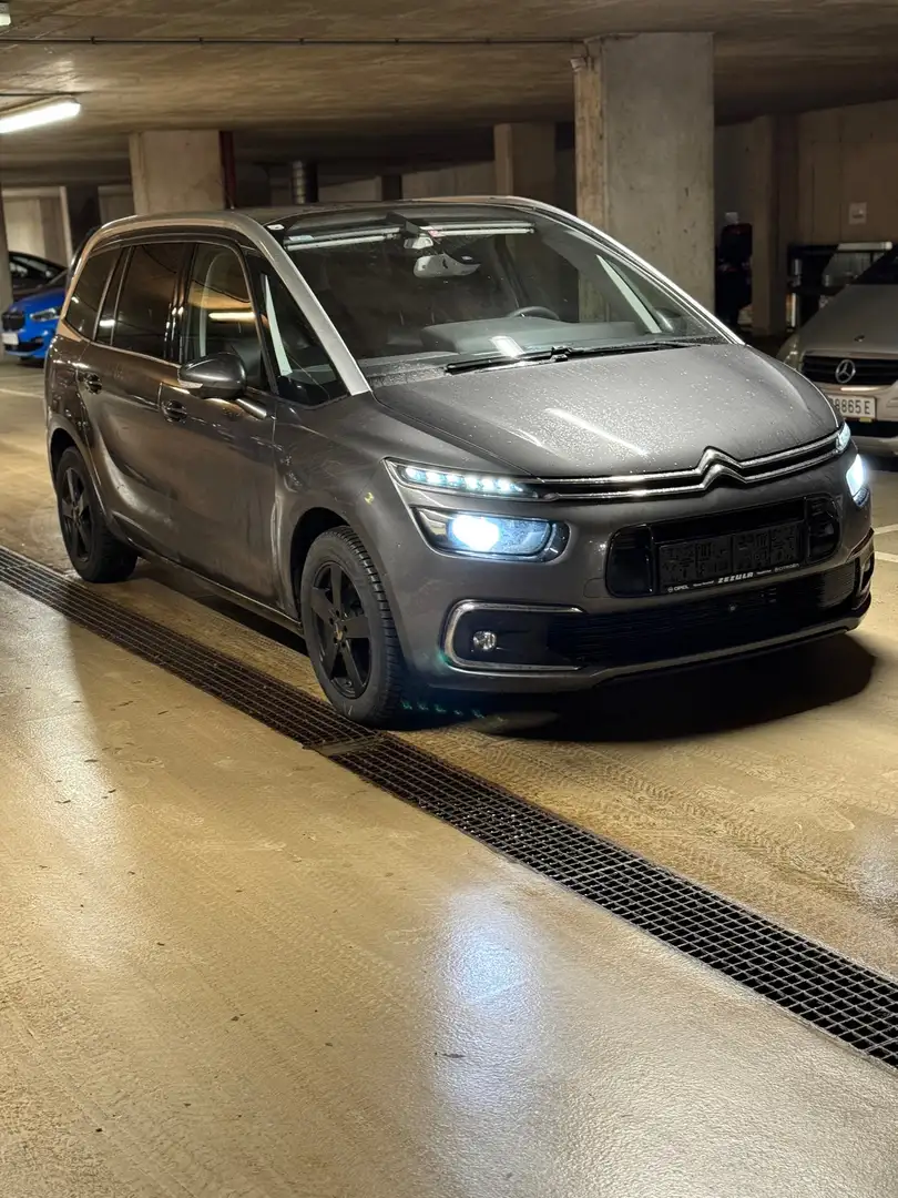 Citroen Grand C4 Picasso BlueHDI 150 S&S 6-Gang Feel Edition Gris - 1
