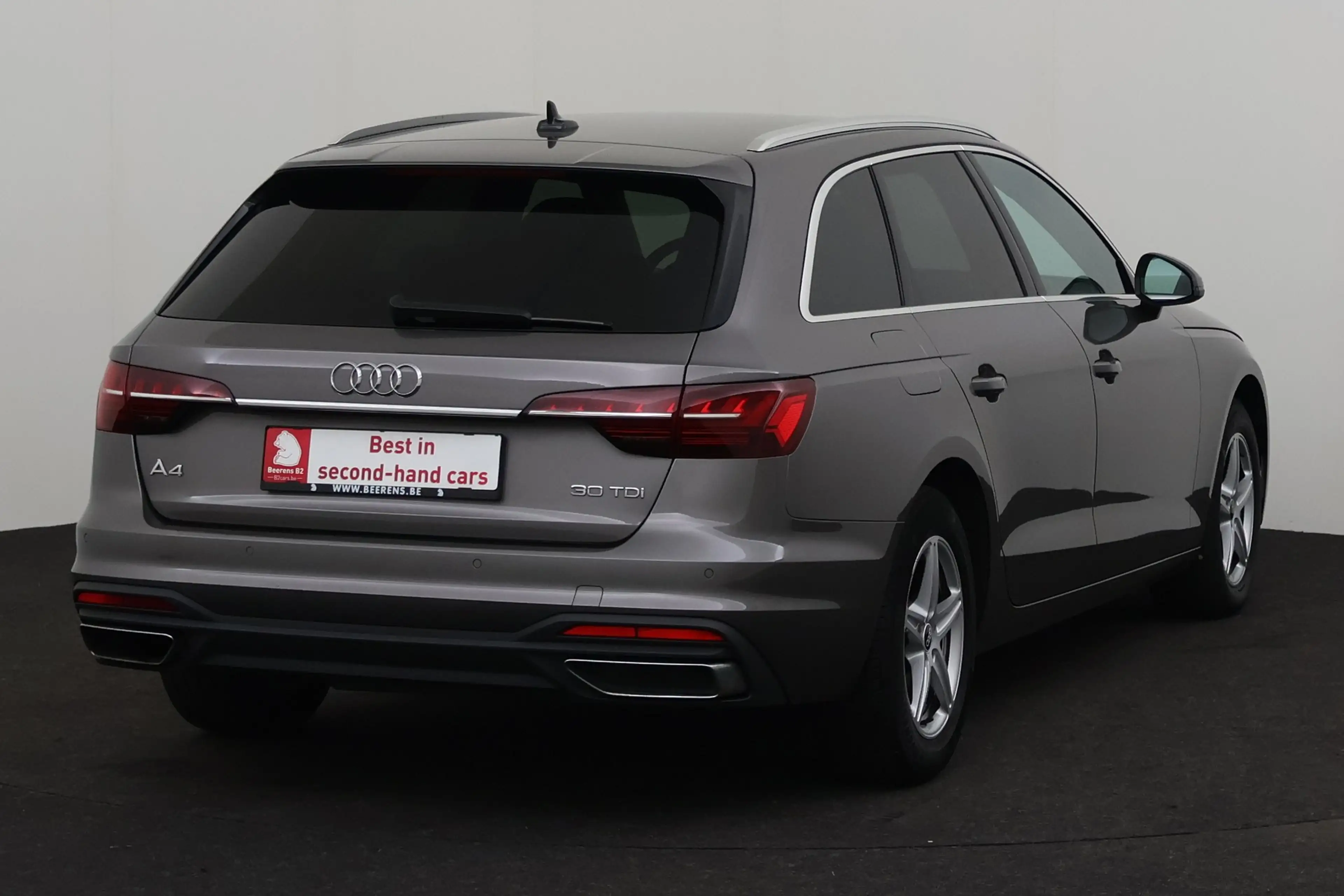 Audi A4 AVANT BUS.EDITION 30 2.0TDI S-TRONIC + GPS + LEDER — photo 3