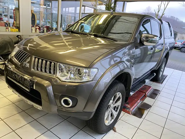 Mitsubishi L200 Intense Doppelkabine 4WD
