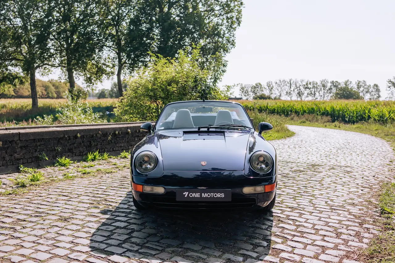 Porsche 993 Carrera 2 Cabriolet - Sonderwunsch options - Low mileage - Full History, foto 3