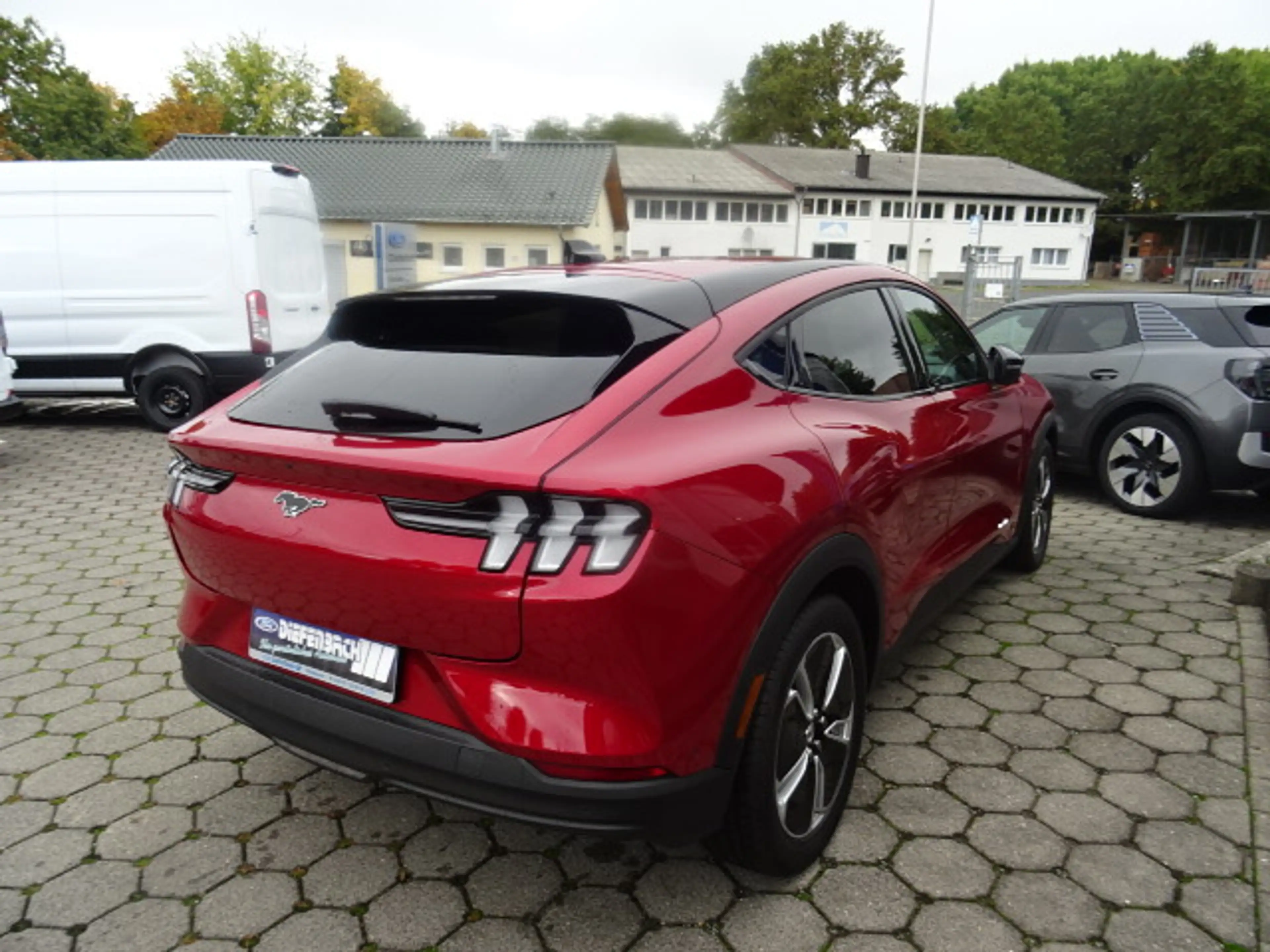 Ford Mustang Mach-E Mustang Mach-E Basis 269PS +360 Grad Kamera — photo 4