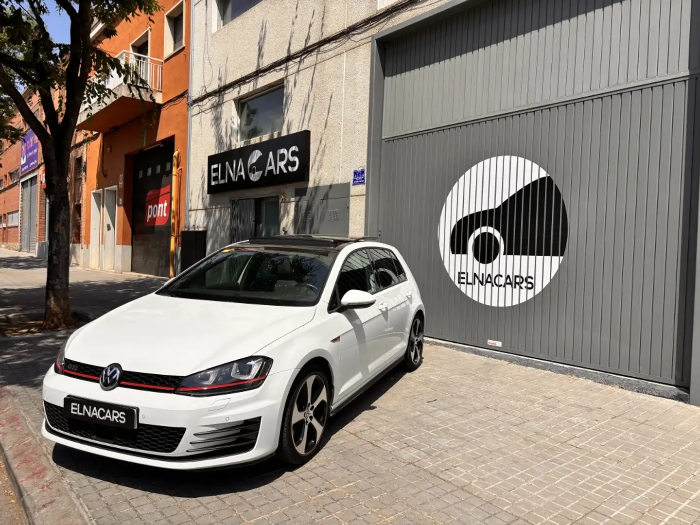 Volkswagen Golf GTI 2.0 TSI DSG 220 Blanco - 1