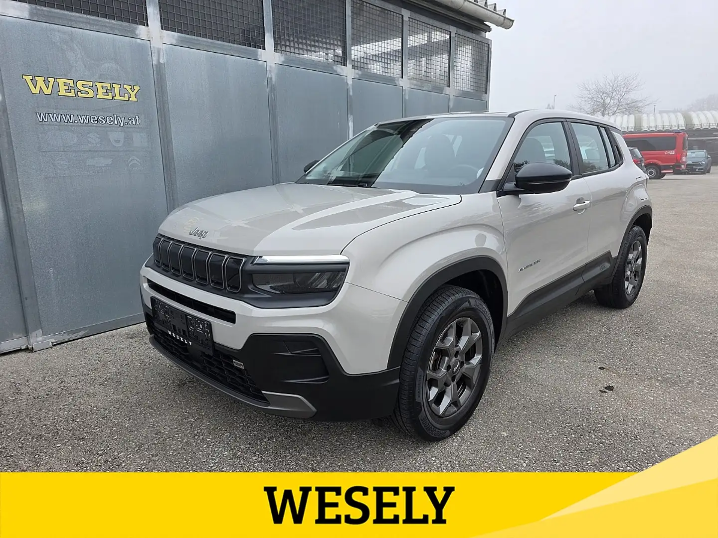 Jeep Avenger 1.2 GSE T3 Longitude Beige - 1