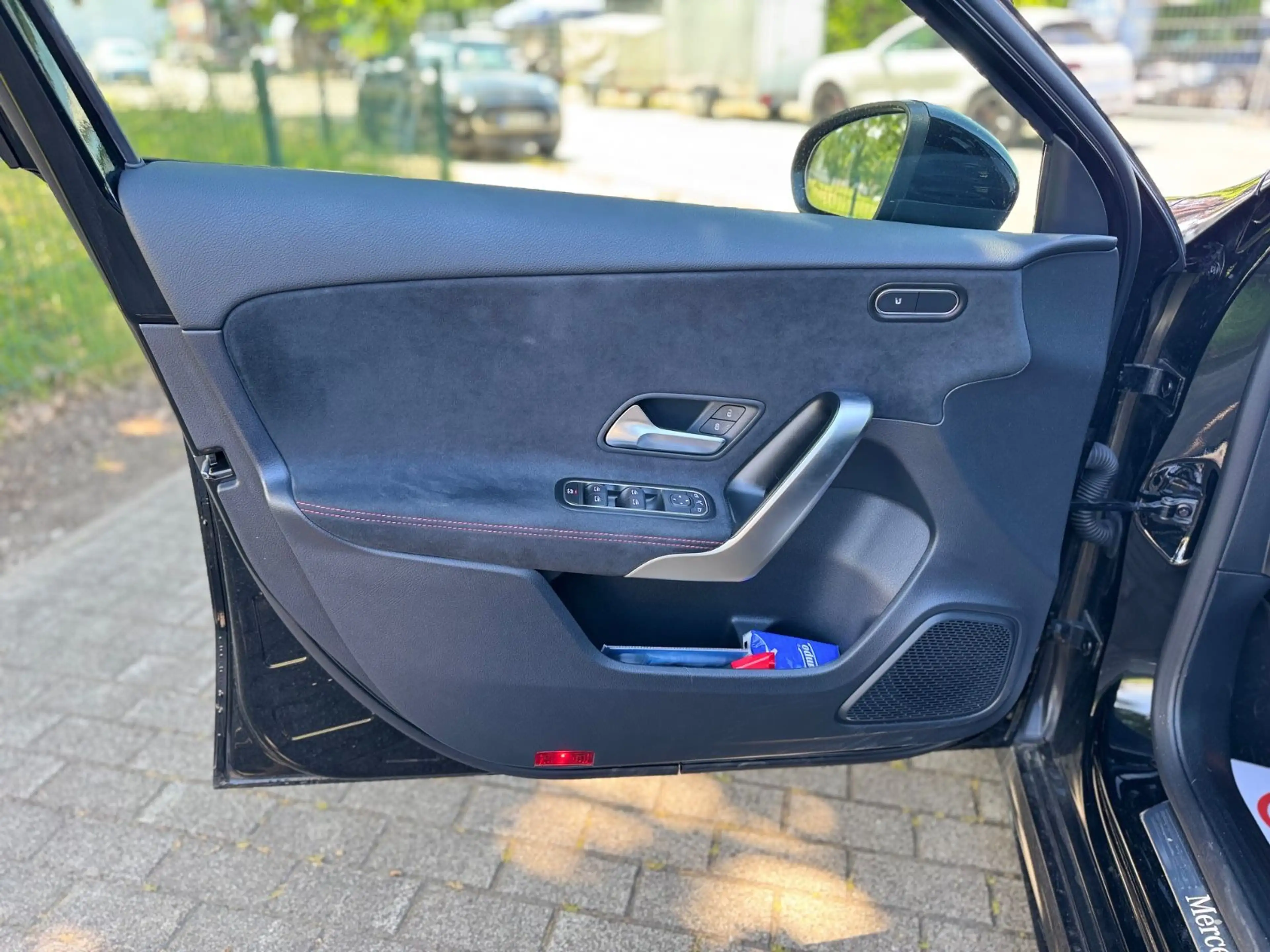 Mercedes-Benz A 220 A A 220 d / 35000 KM / AMG Line / — photo 12