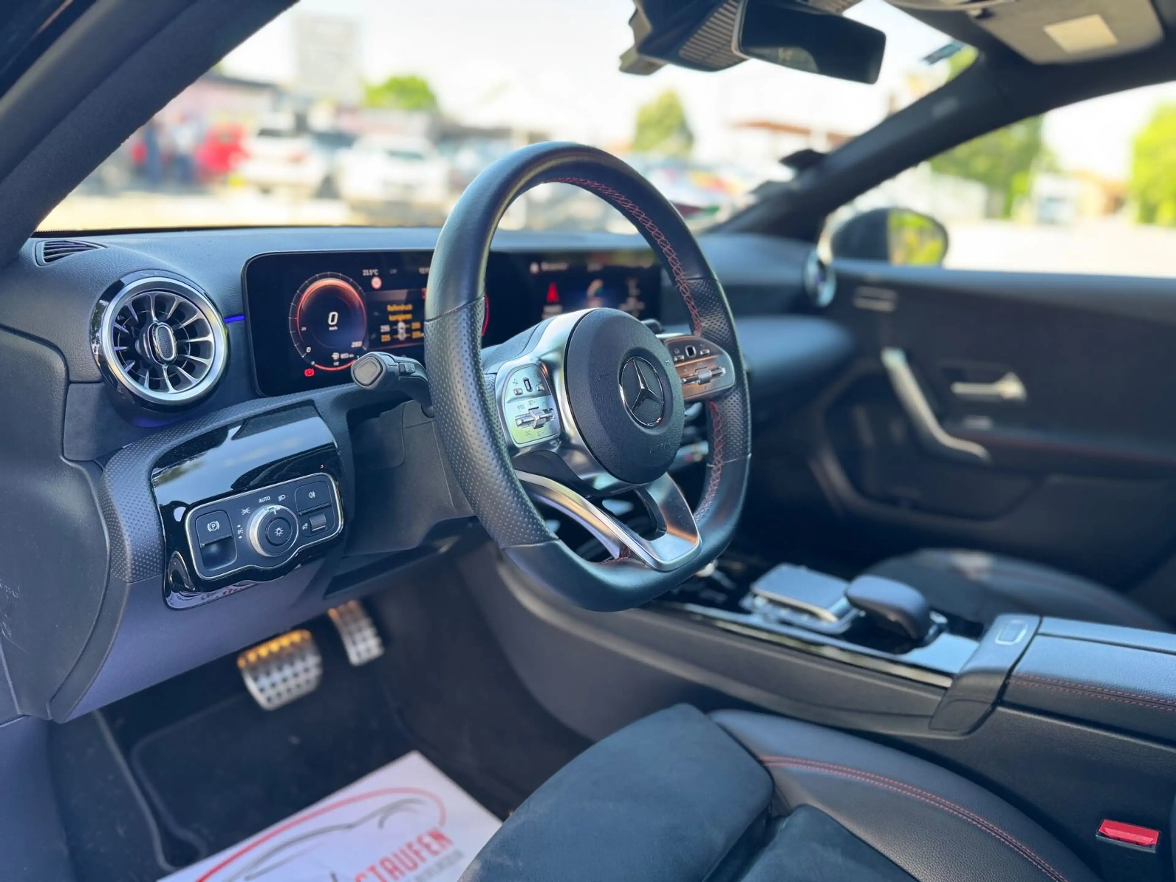 Mercedes-Benz A 220 A A 220 d / 35000 KM / AMG Line / — photo 11