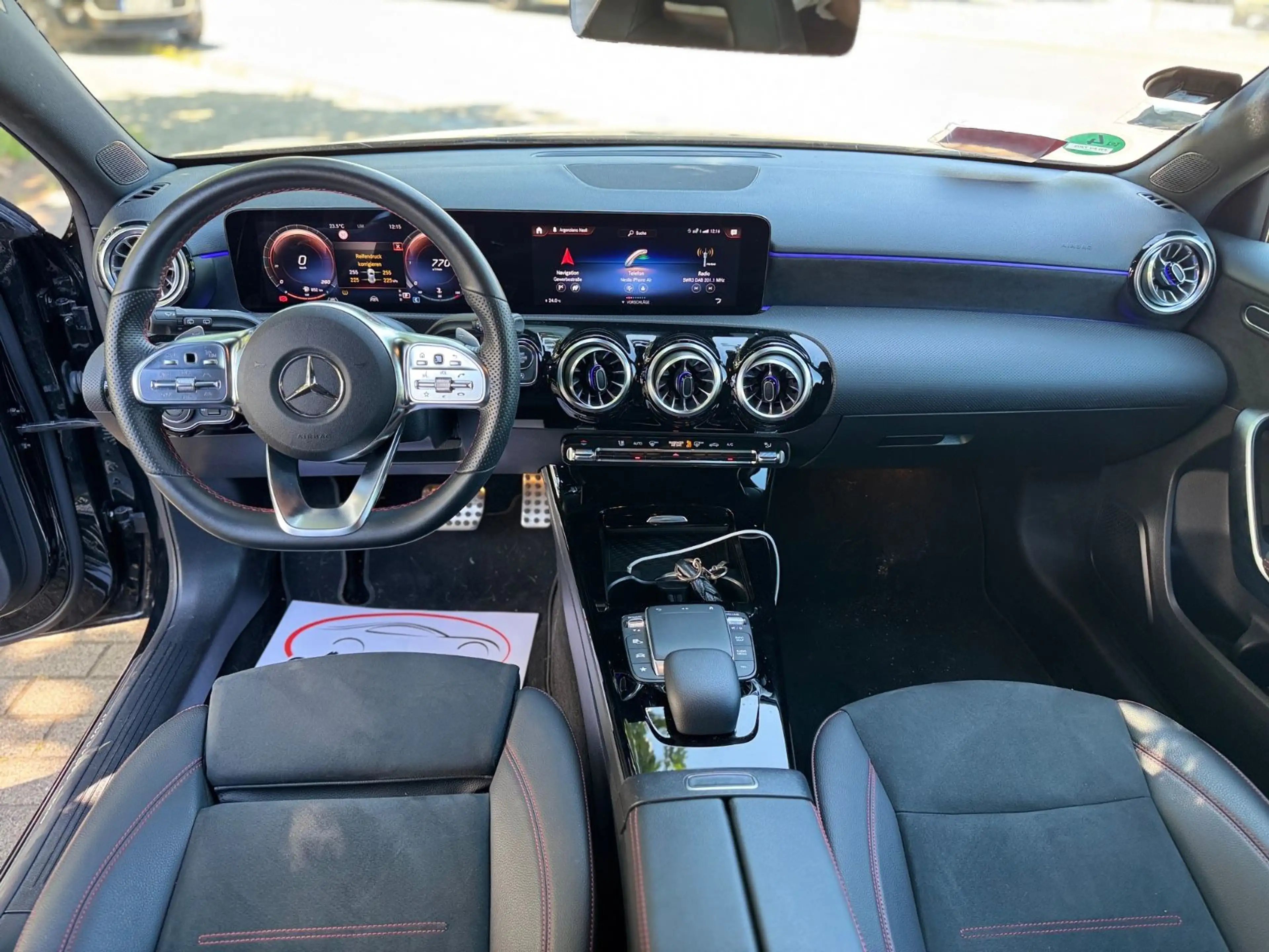 Mercedes-Benz A 220 A A 220 d / 35000 KM / AMG Line / — photo 13