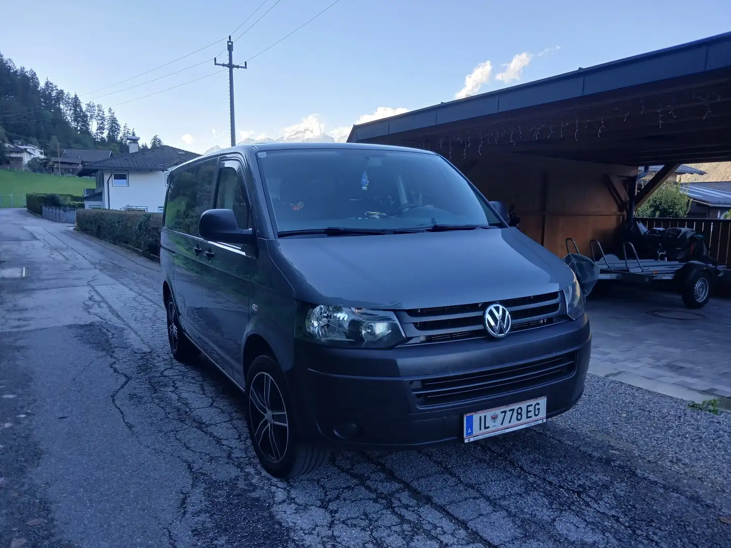 Volkswagen T5 Caravelle Comfortline 2,0 TSI DSG - 2