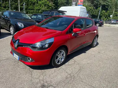 Renault Clio IV usata in vendita a Cassina Rizzardi