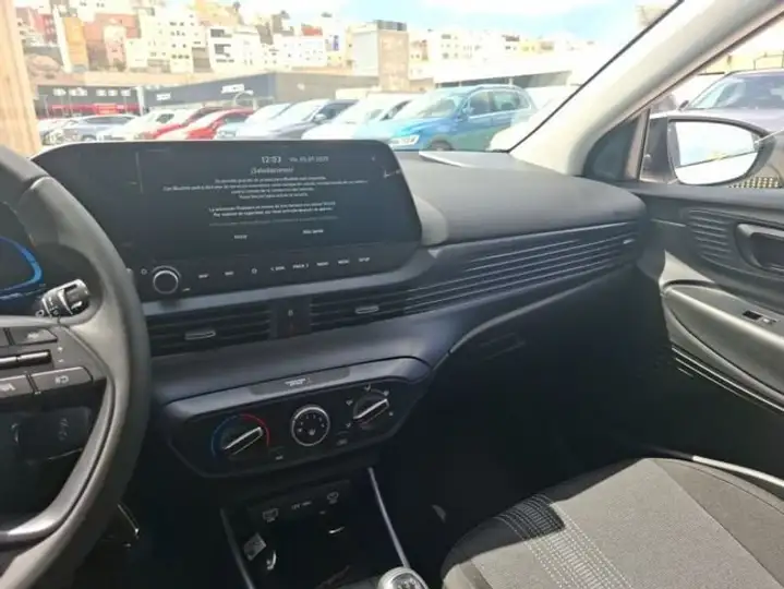 Hyundai i20 5P TGDI 1.0 KLASS 2024, foto 3