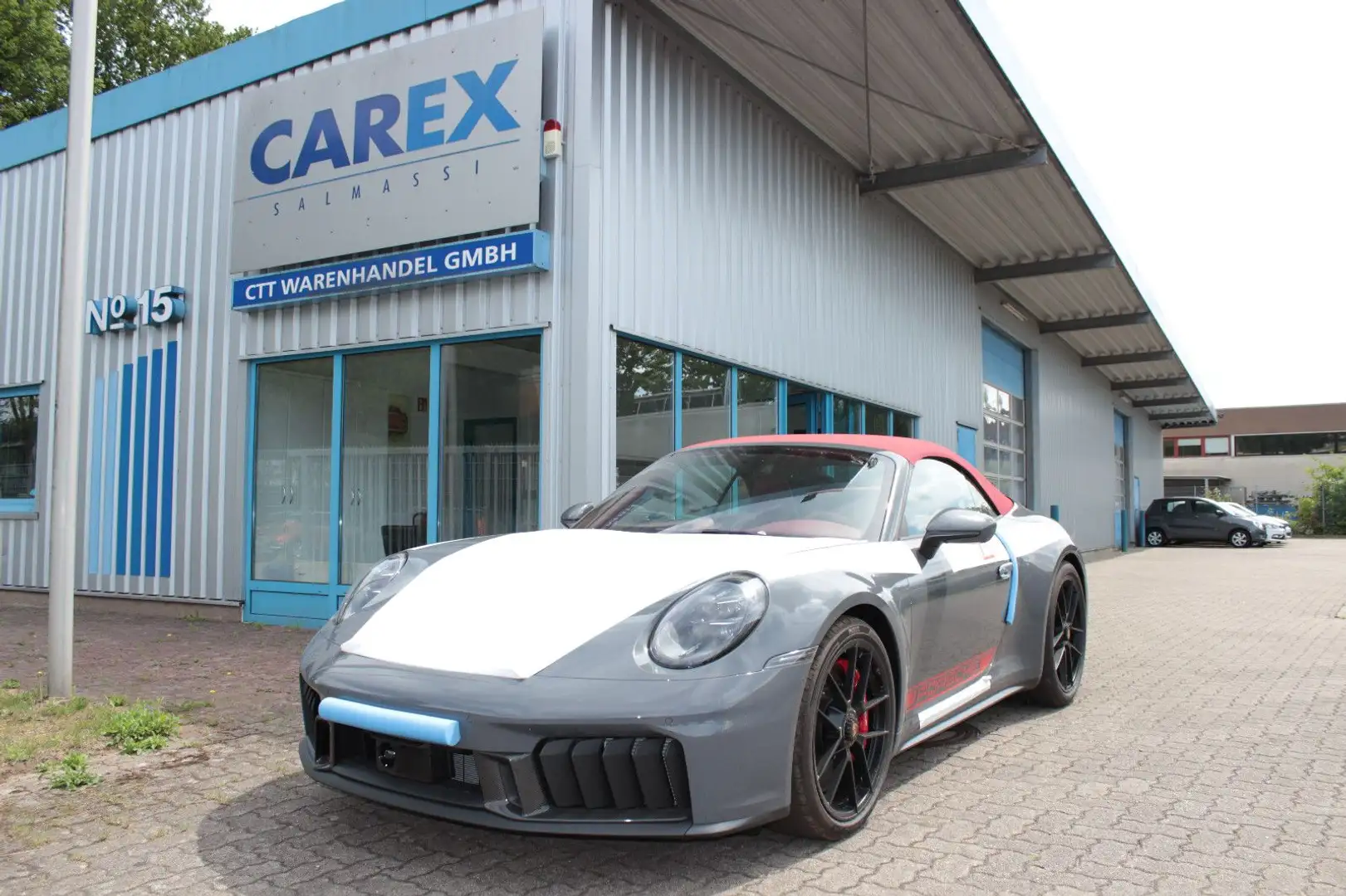 Porsche 992 .2 4 GTS Cab. *MY 25* *SPORT DESIGN'* *LIFT* Gri - 1