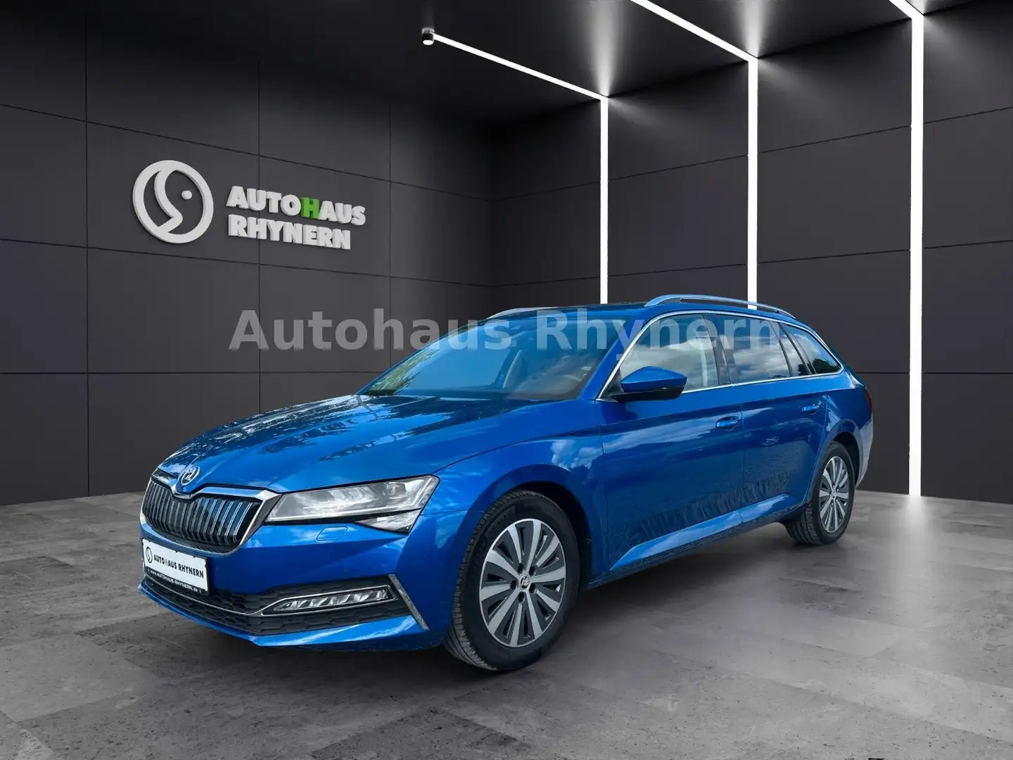 Skoda Superb Combi 1.4 TSI iV 115kW Style Bleu - 1