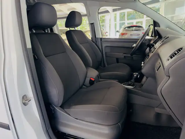 Volkswagen Caddy view 13