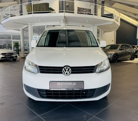 Volkswagen Caddy view 2