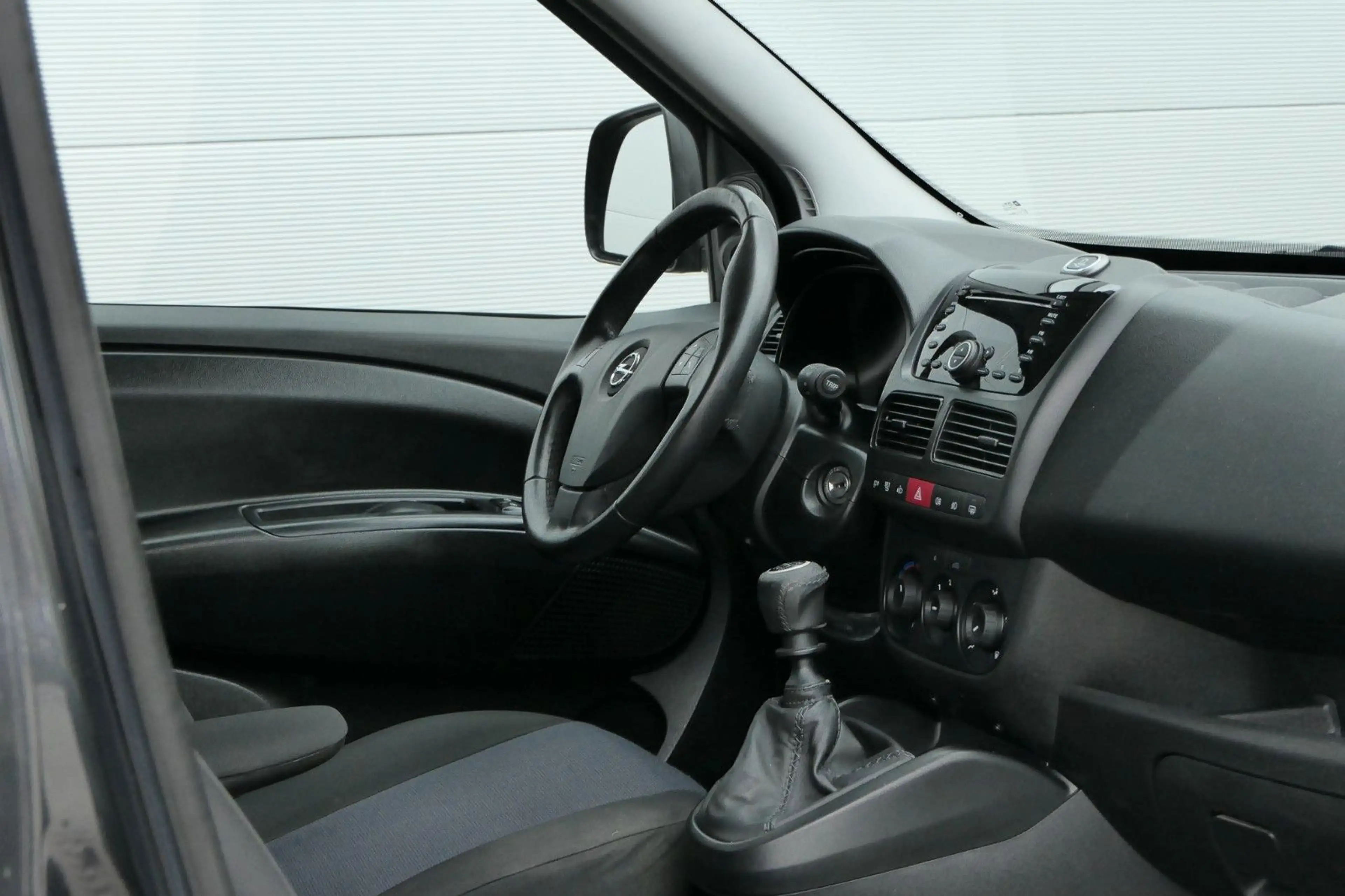 Opel Combo Life Combo D 1.4 Colorado*Sitzheizung*PDC*AHK* — photo 13