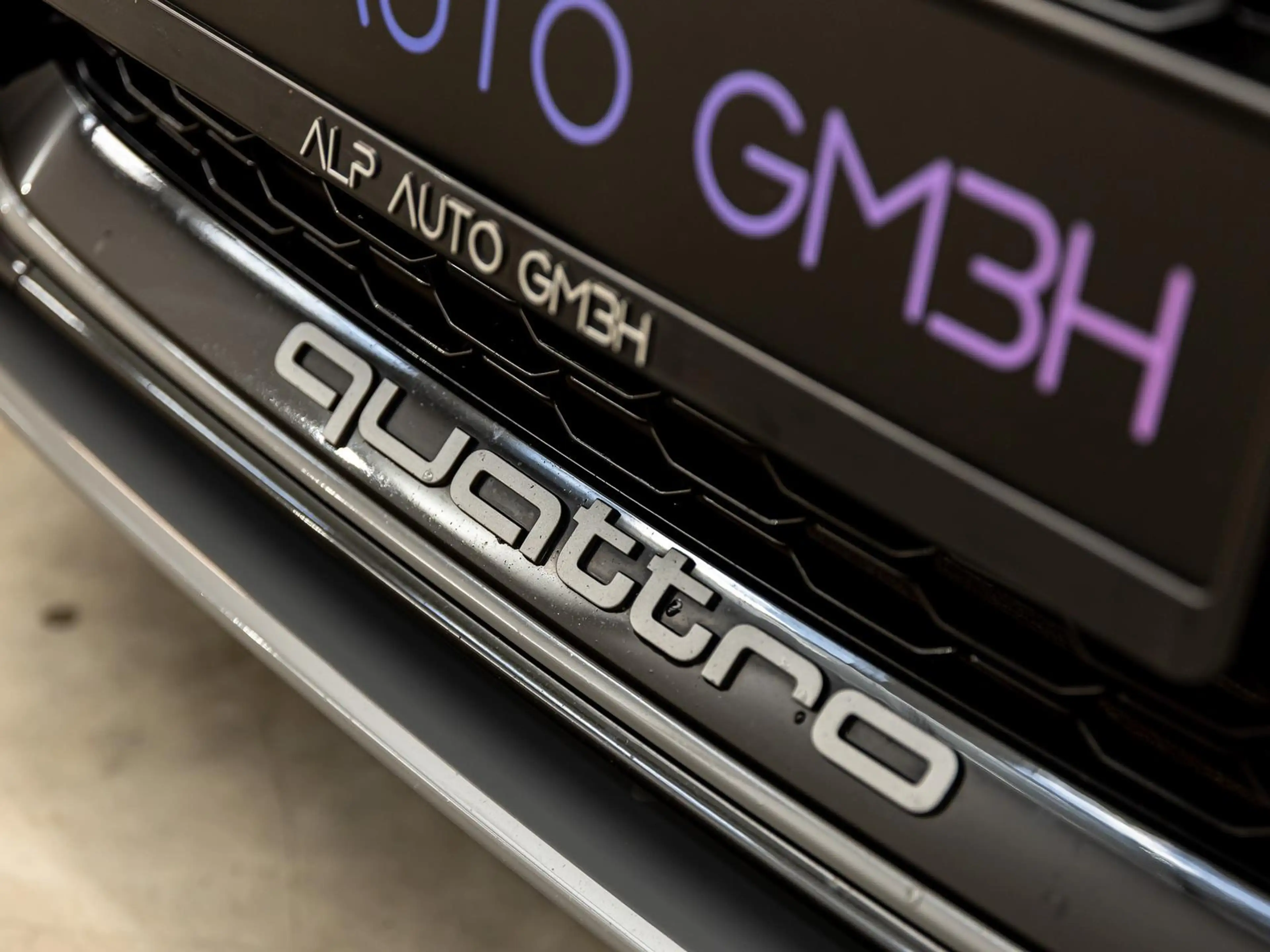 Audi RS3 2.5 TFSI/Q/2.5 TFSI/VC/CARPLAY/RS-SITZE/LED — photo 13