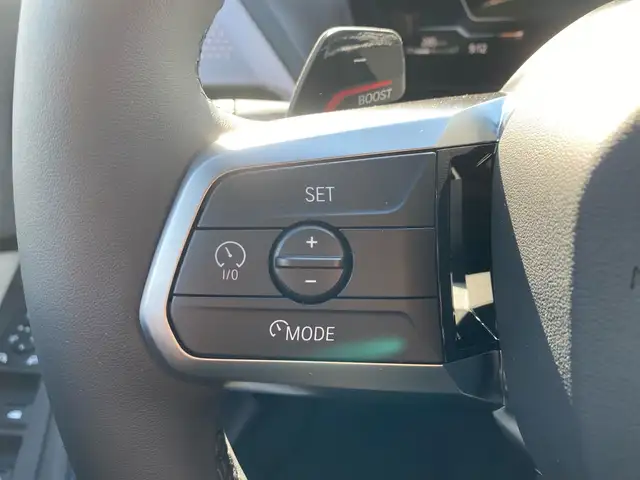 BMW 1 Series view 14
