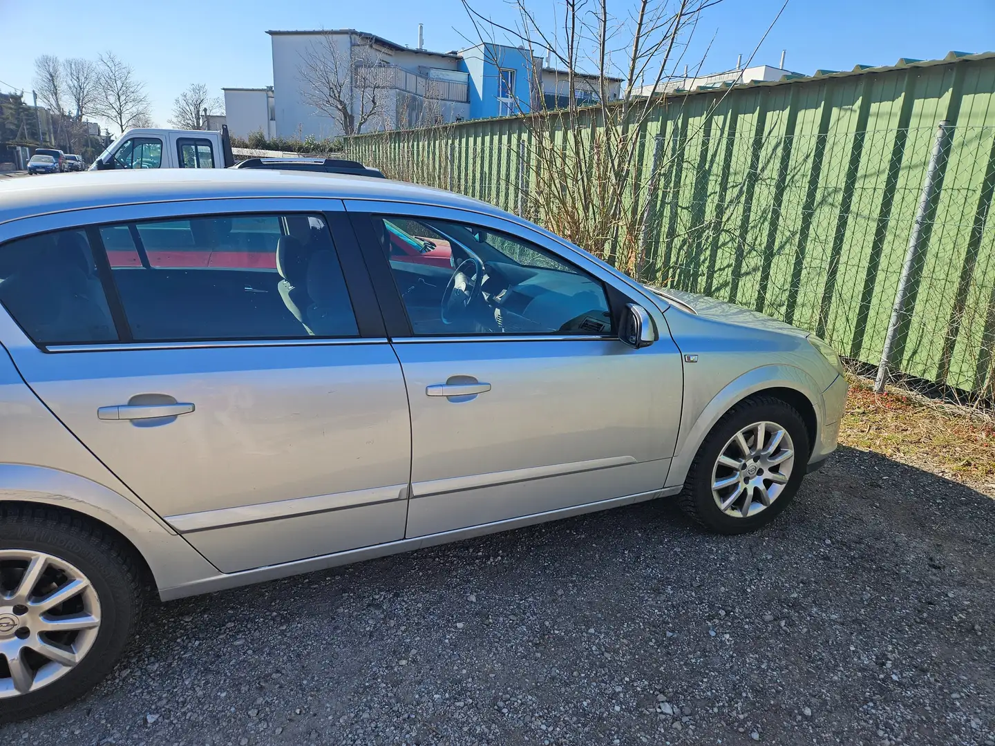 Opel Astra Astra+Caravan Silber - 1
