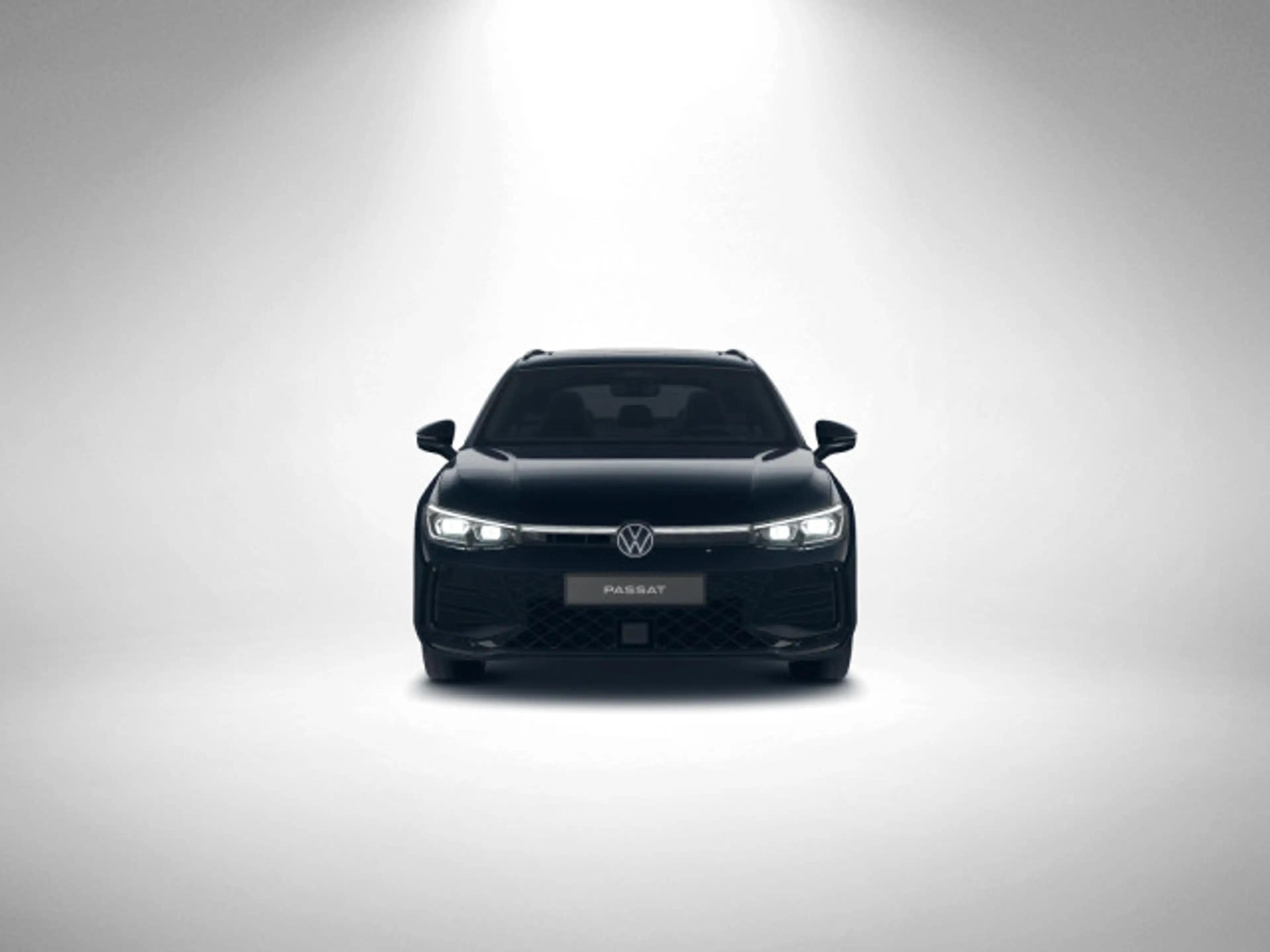 Volkswagen Passat Variant 2.0 TDI DSG R-Line AHK Pano Stand — photo 3
