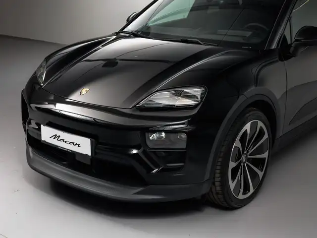 Porsche Macan 4 Ansicht 3