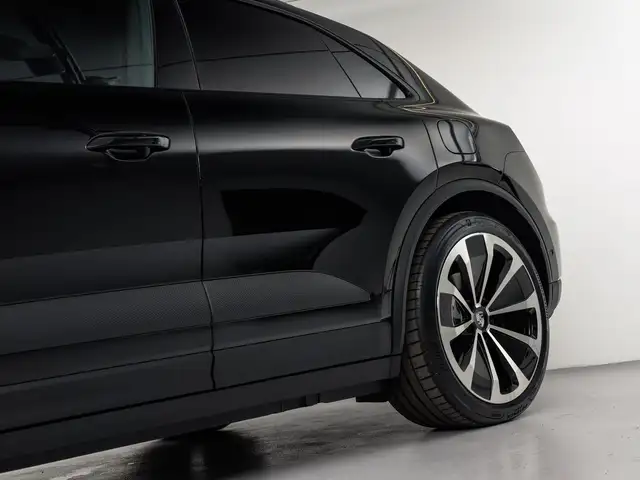 Porsche Macan 4 Ansicht 9