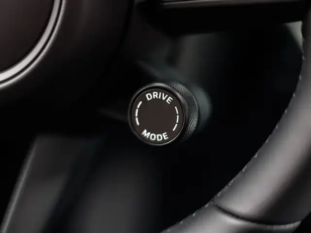 Porsche Macan 4 Ansicht 28