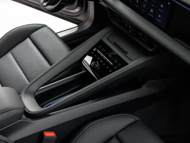 Porsche Macan 4 Ansicht 36