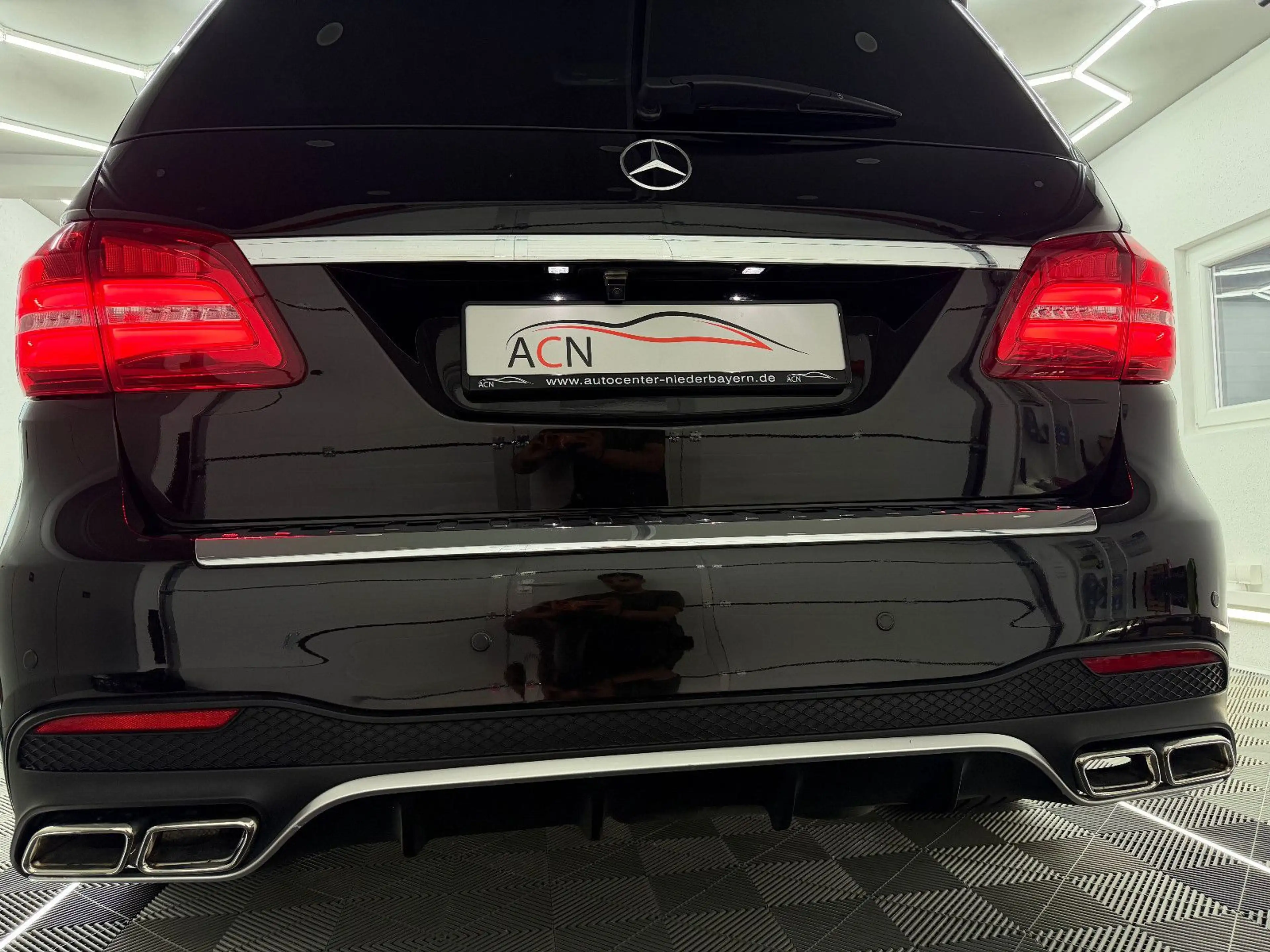 Mercedes-Benz GLS 350 d 4Matic AMG-LINE/PANO/AHK/DAB/7-SITZER — photo 14