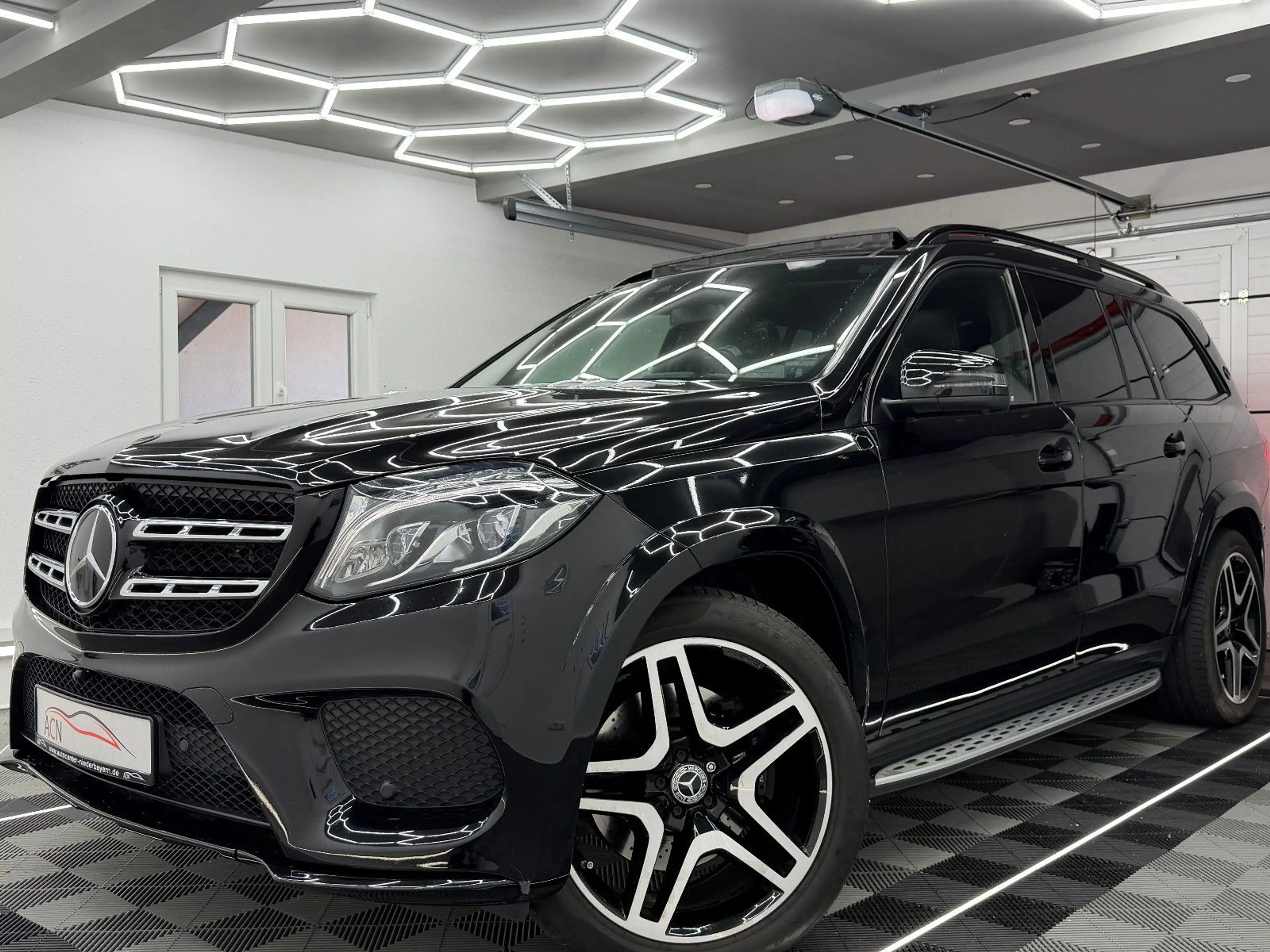 Mercedes-Benz GLS 350 d 4Matic AMG-LINE/PANO/AHK/DAB/7-SITZER