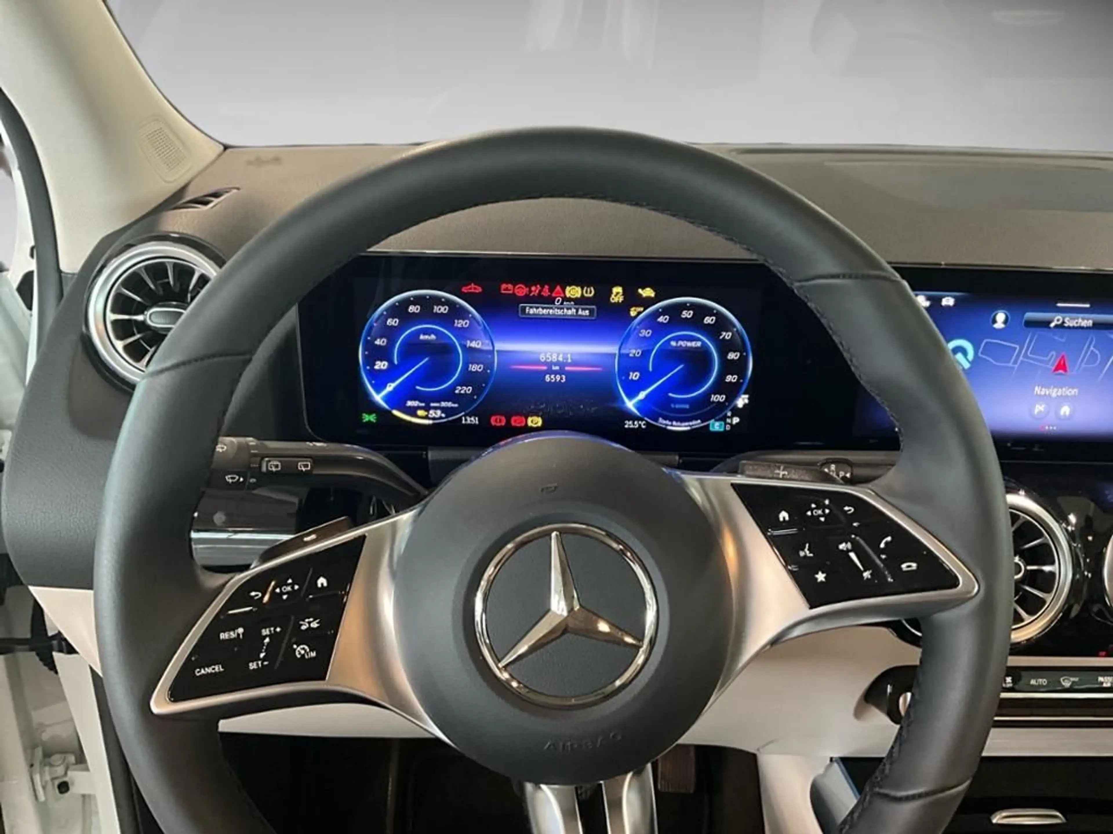 Mercedes-Benz EQA 250+Progressive AUT Kam. KlimaA LED LM PDC — photo 14
