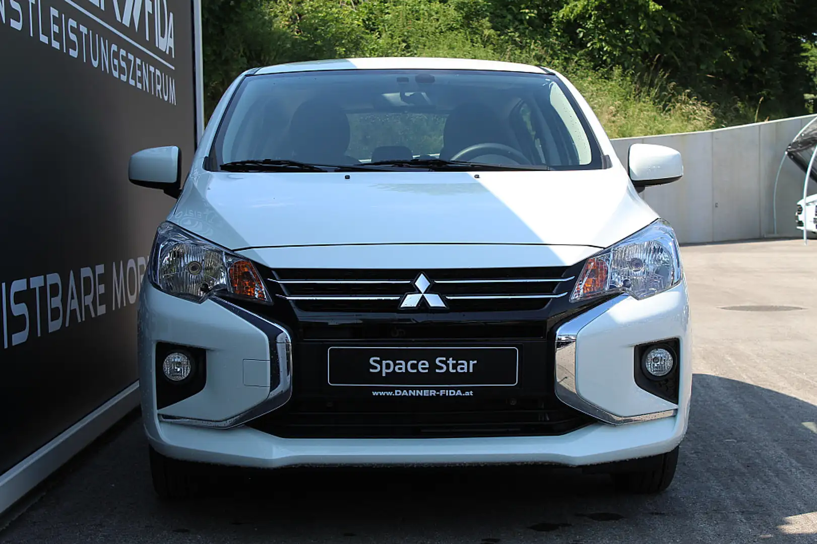 Mitsubishi Space Star Inform 71PS (AKTIONSPREIS €13.090*) Weiß - 2