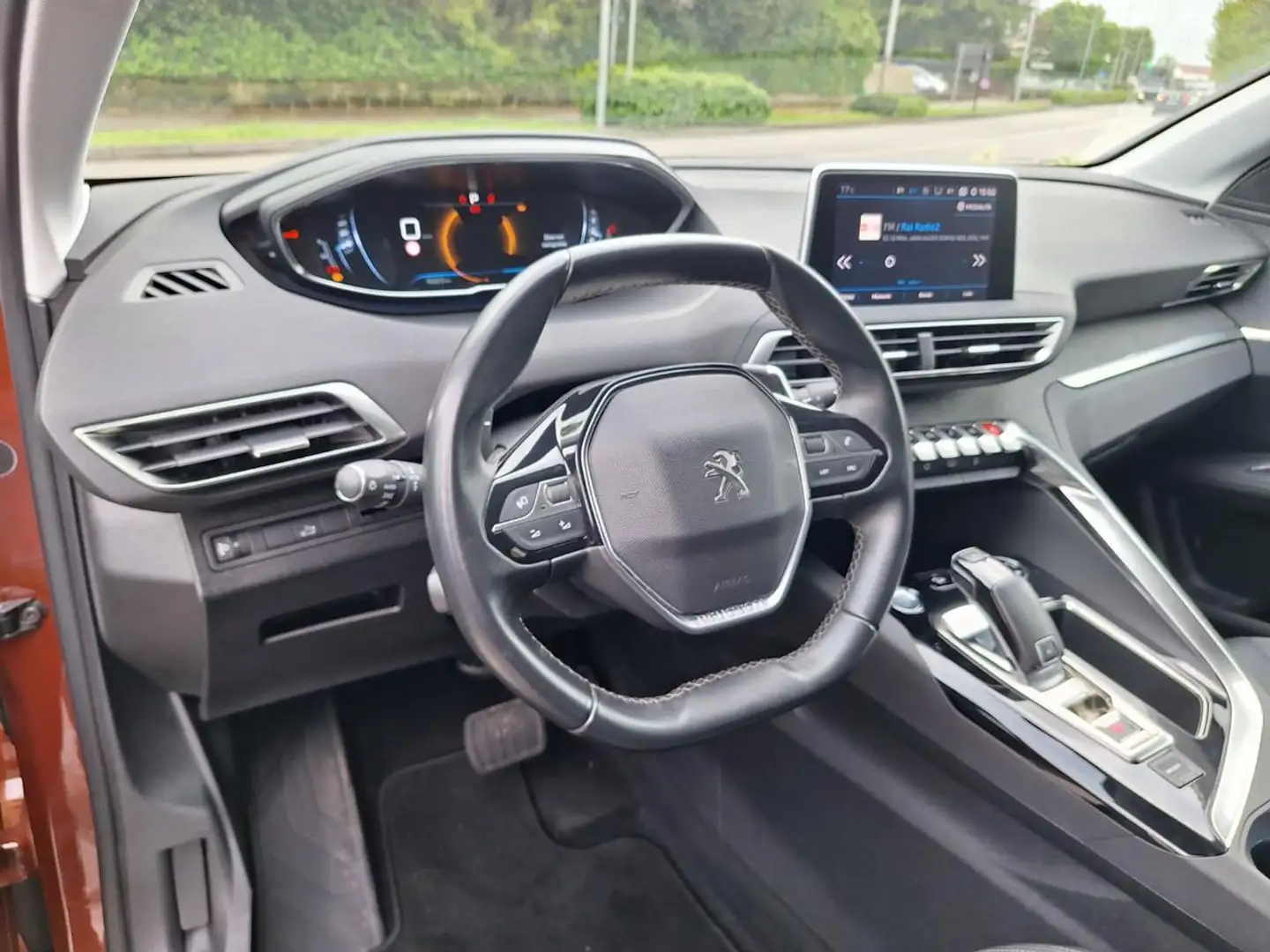 Peugeot 3008 BlueHDi 130 S&S EAT8 Allure N°GC049 Bronze - 2