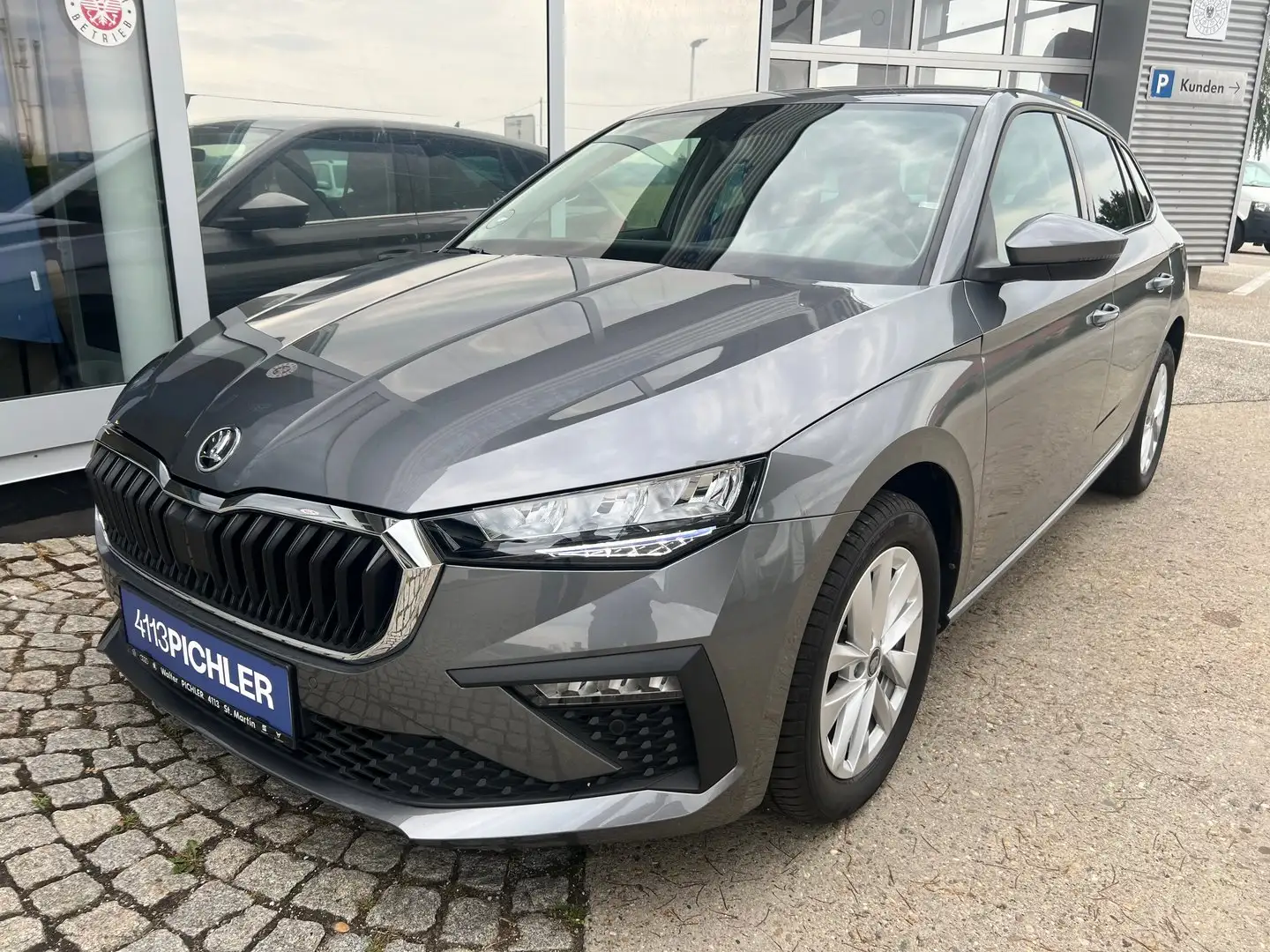 Skoda Scala Selection TSI DSG Grau - 1