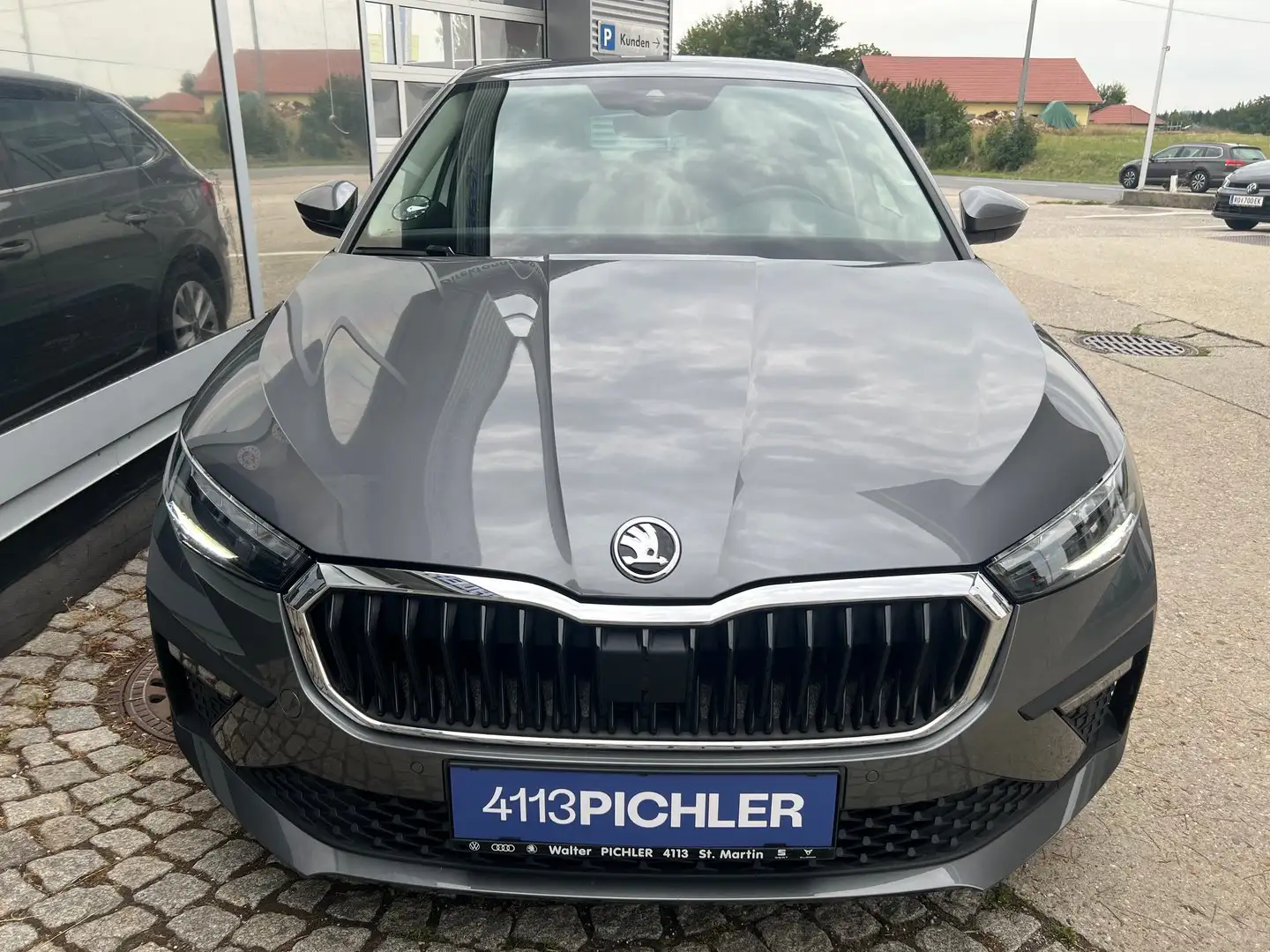 Skoda Scala Selection TSI DSG Grau - 2