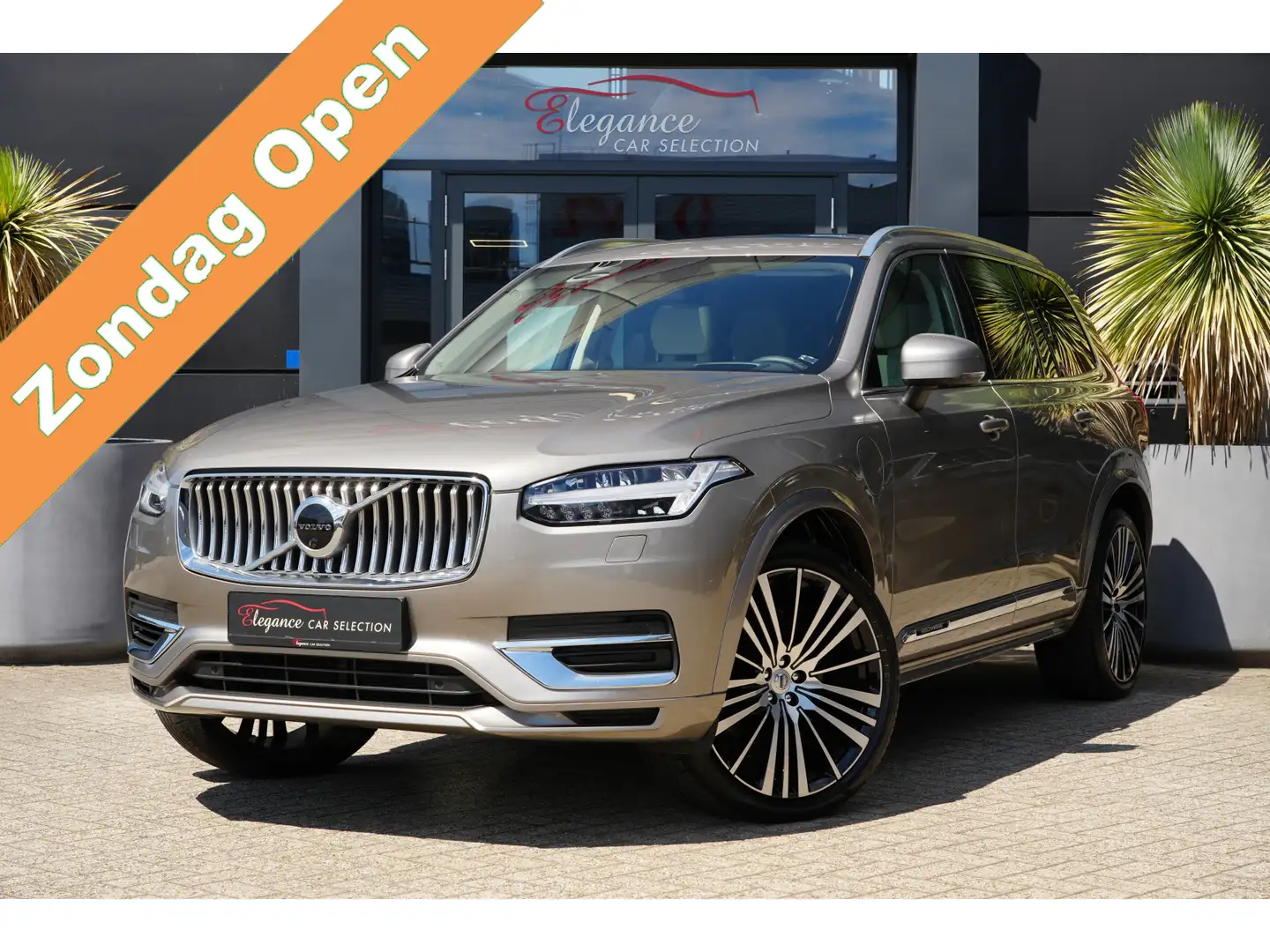 Volvo XC90 2.0 T8 Recharge AWD Inscription 392pk Panoramadak/ Grijs - 1