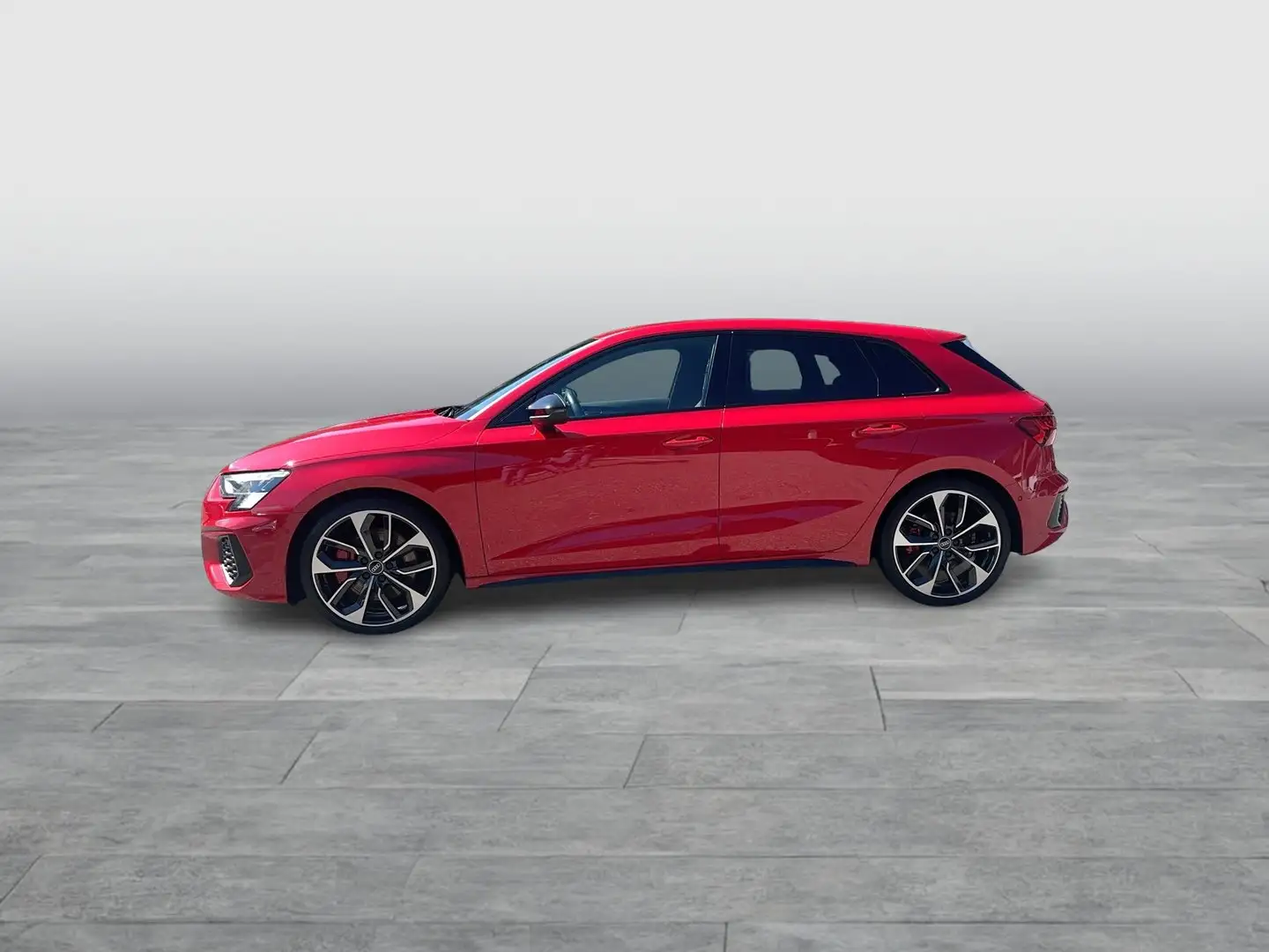 Audi S3 50 TFSI Rot - 2
