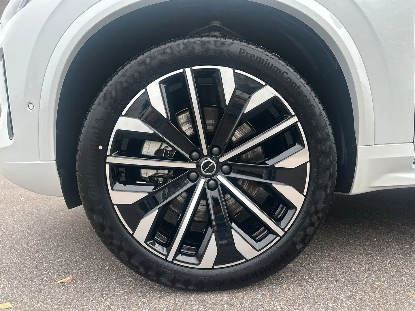 Volvo XC90 T8 AWD Plus Dark 7-Sitzer ACC BLIS Weiß - 2