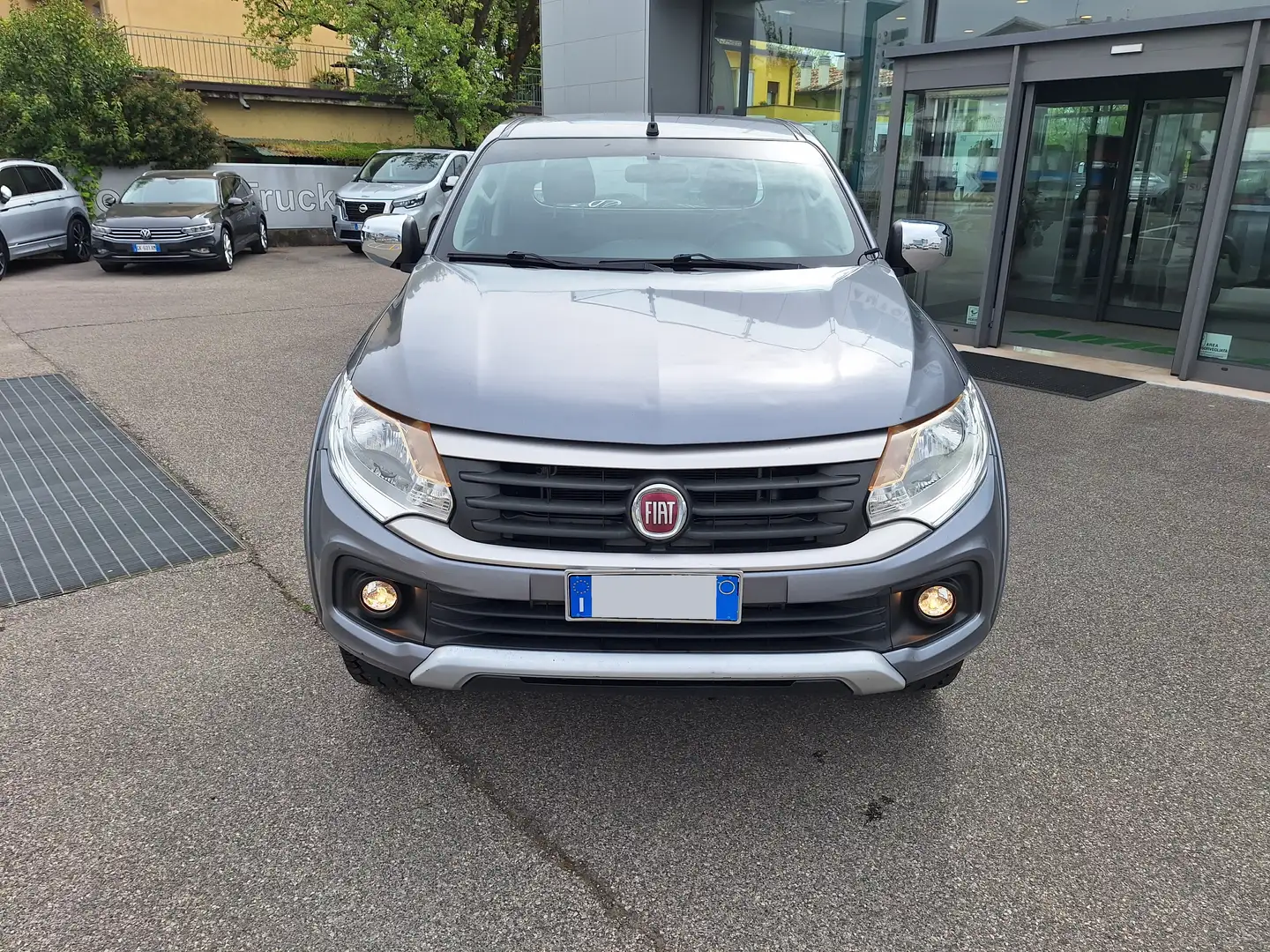 Fiat Fullback 2.4td cabina estesa LX 4wd 180cv E6 935kg Gris - 2