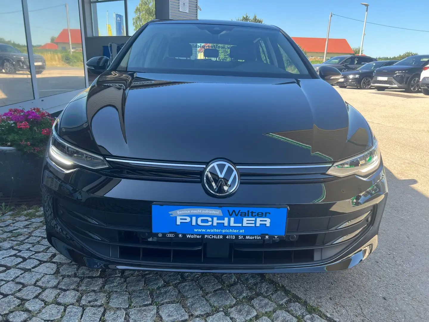 Volkswagen Golf Life TDI Schwarz - 2