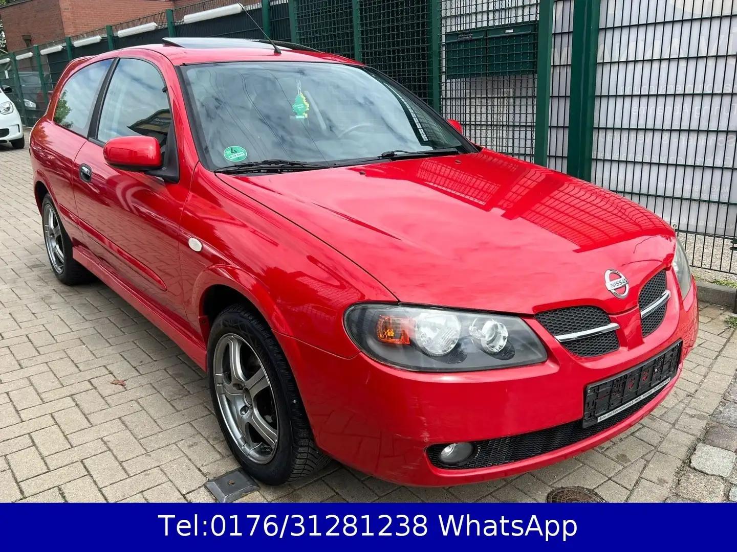Nissan Almera 1.5 acenta !! Klima !! Anhängerkupplung Červená - 2