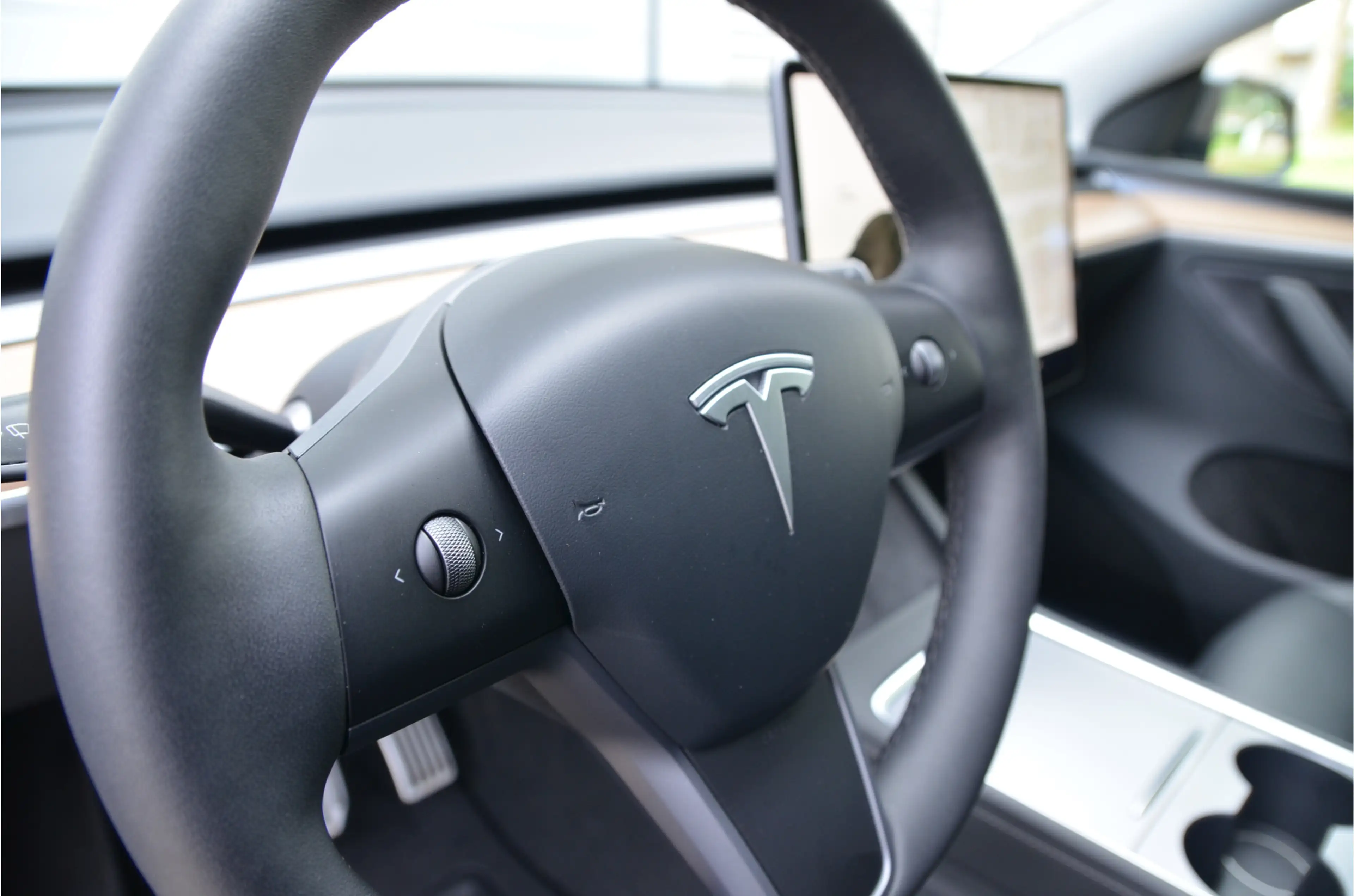 Tesla Model Y Long Range AWD 75 kWh AutoPilot3.0 Ryzen — photo 16
